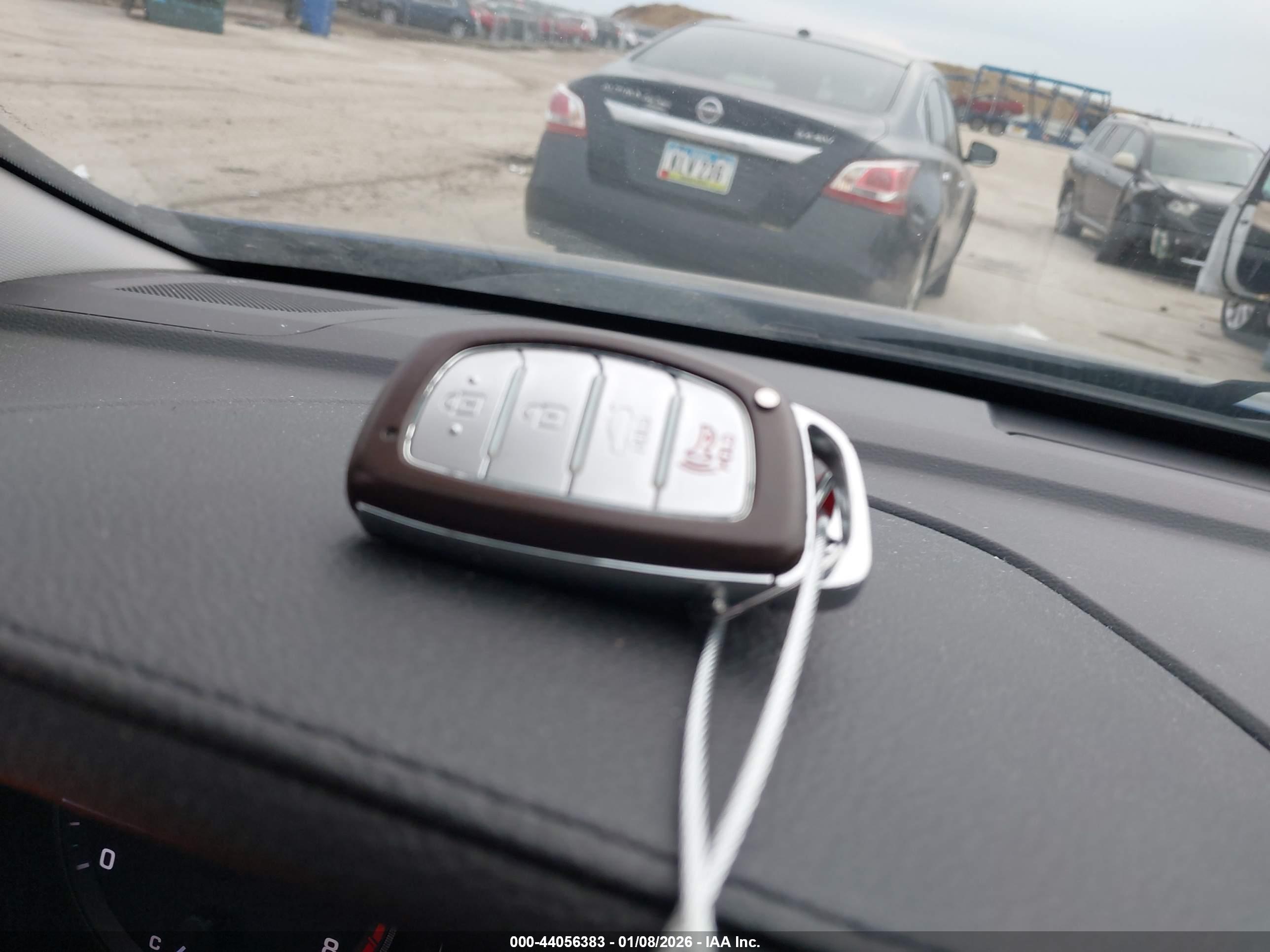 HYUNDAI SONATA image 11
