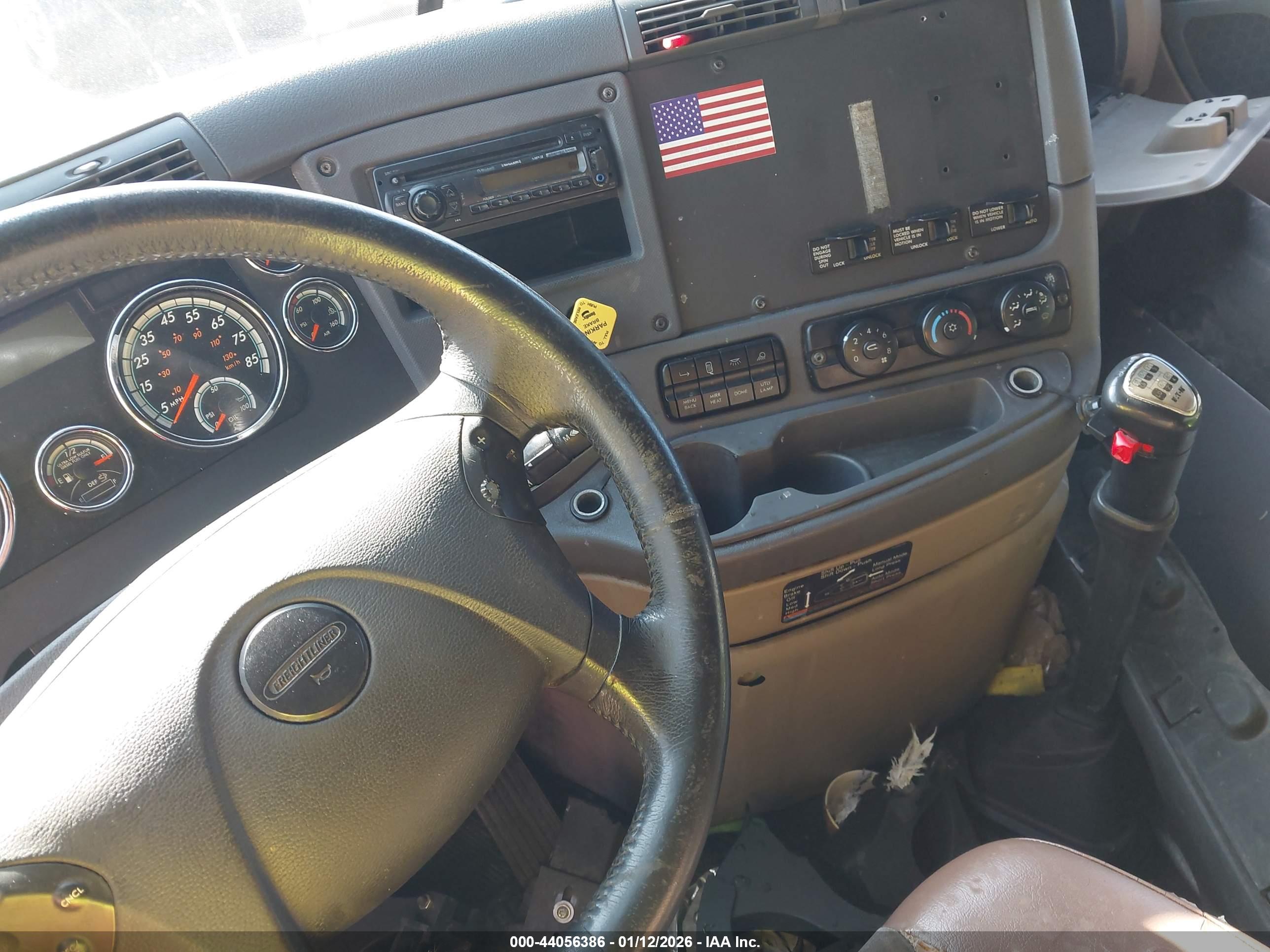 FREIGHTLINER CASCADIA image 7