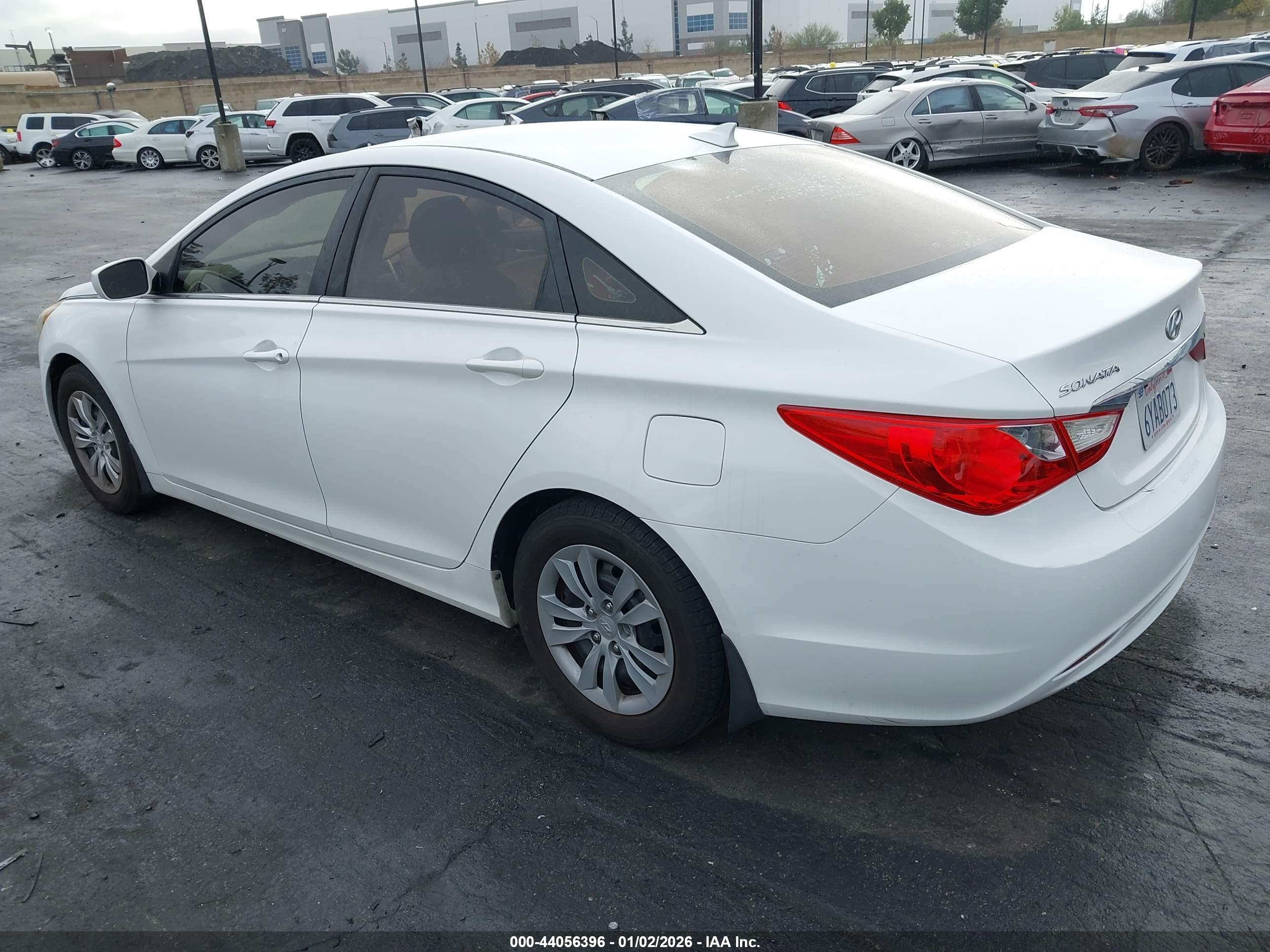 HYUNDAI SONATA image 3