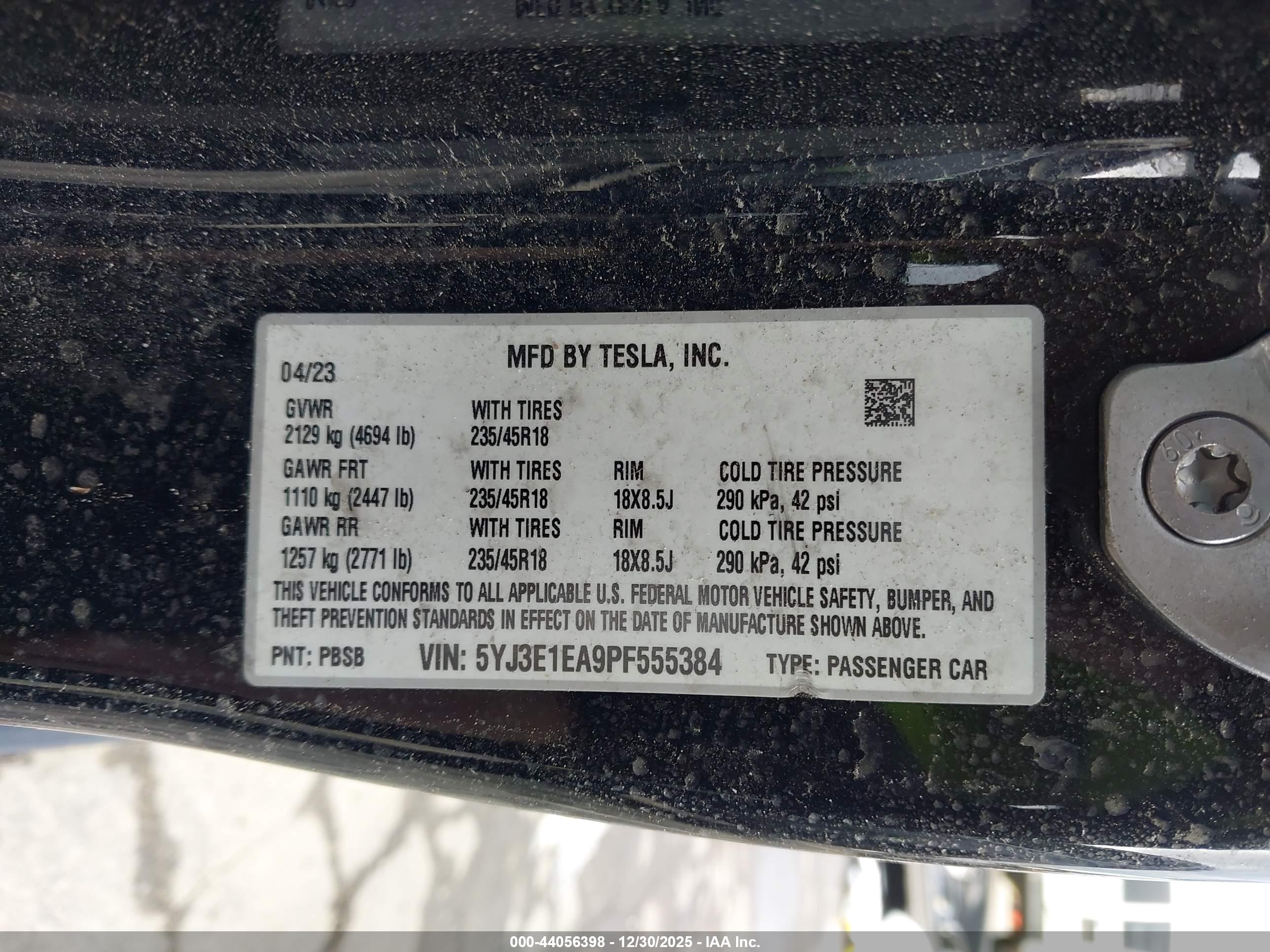TESLA MODEL image 9