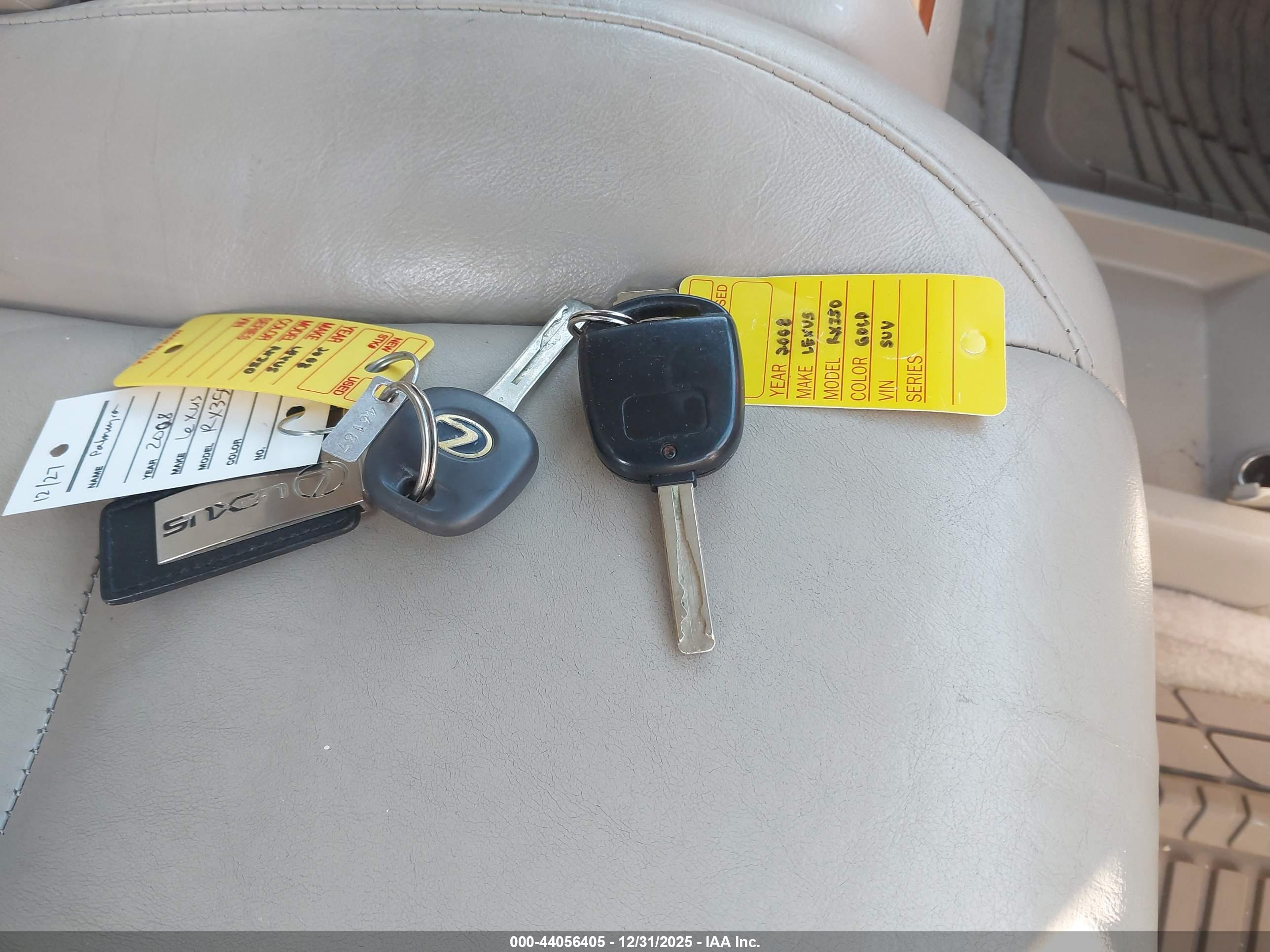 LEXUS RX image 11