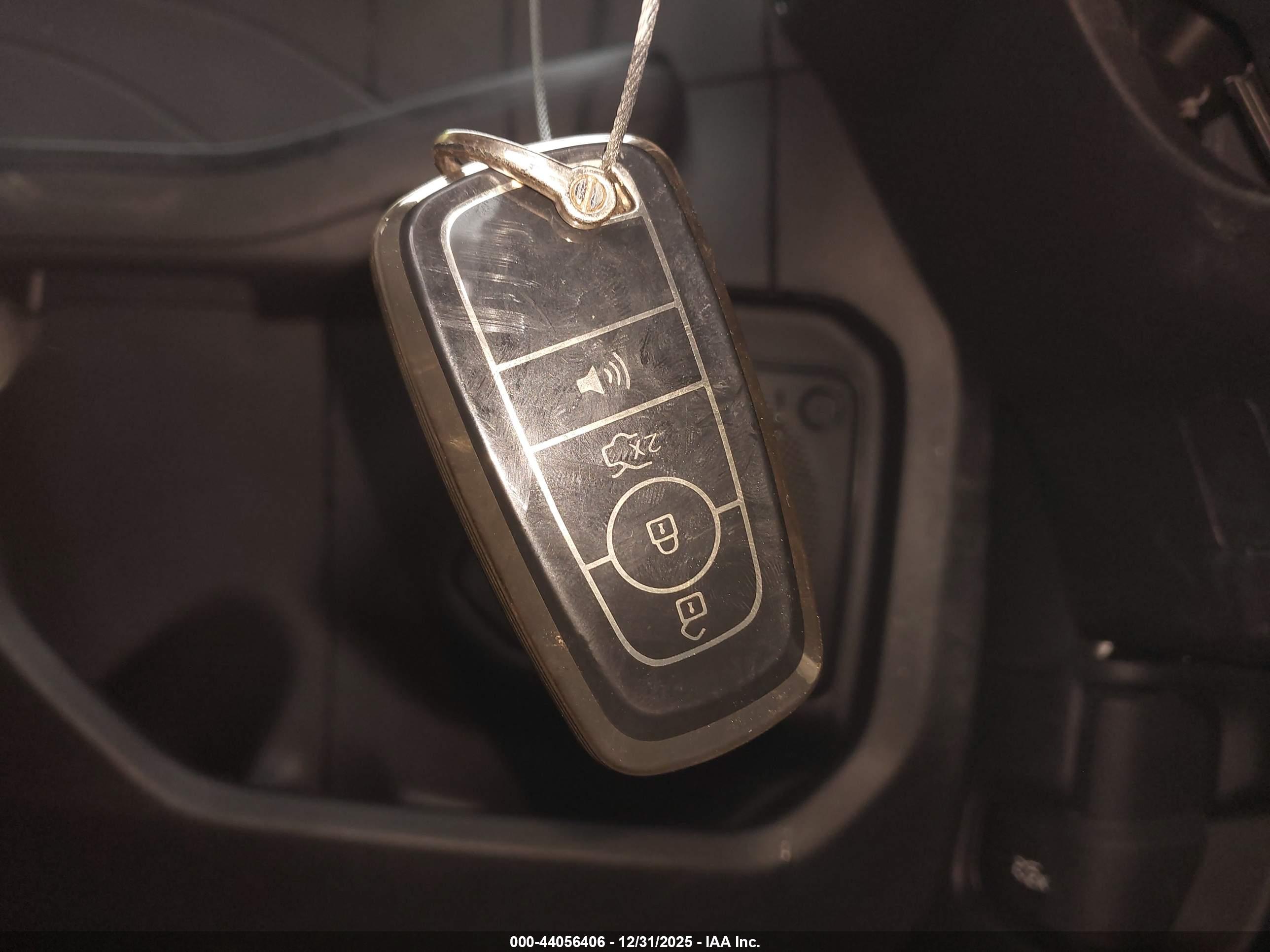FORD ESCAPE image 11