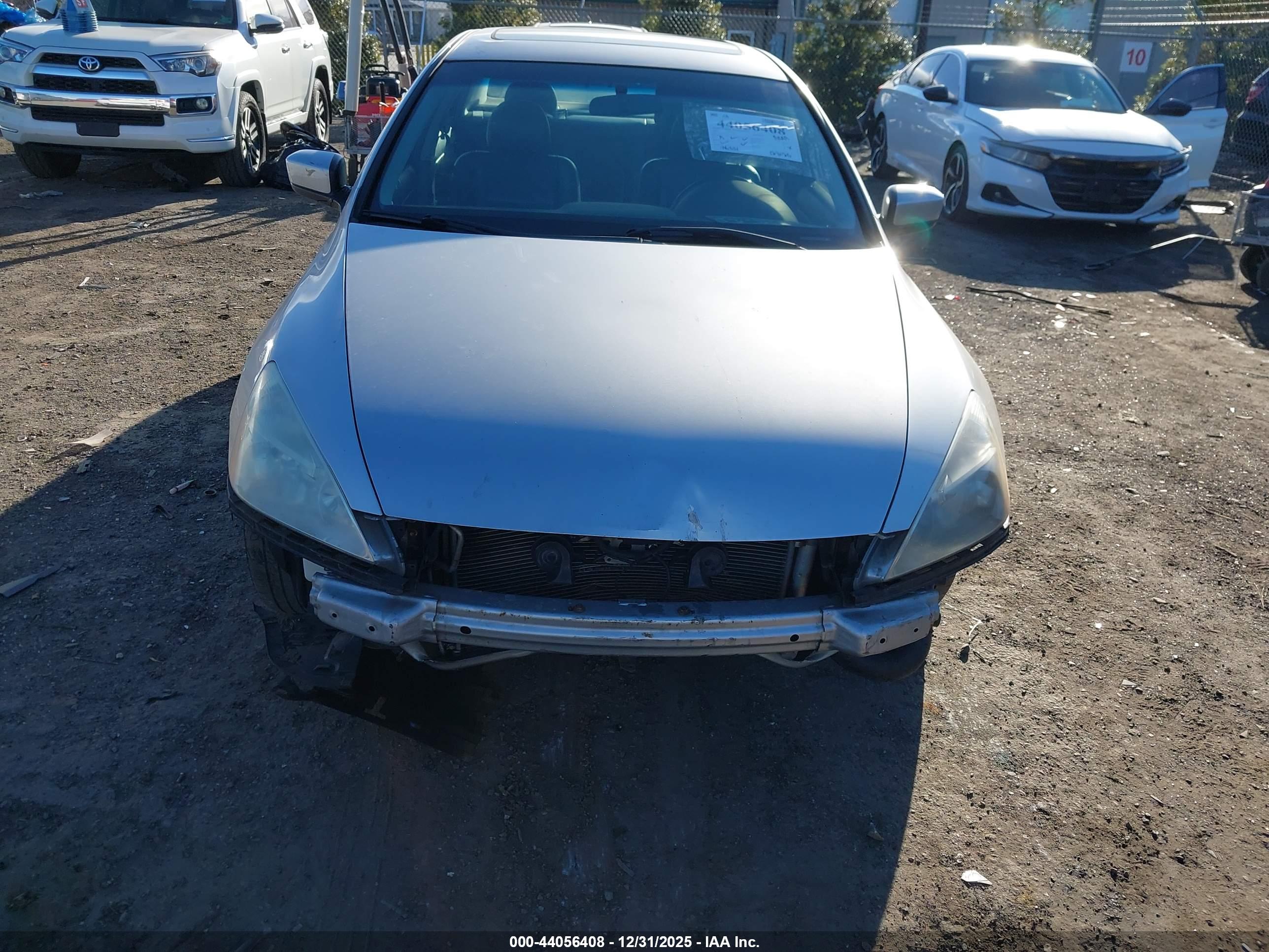 HONDA ACCORD image 6