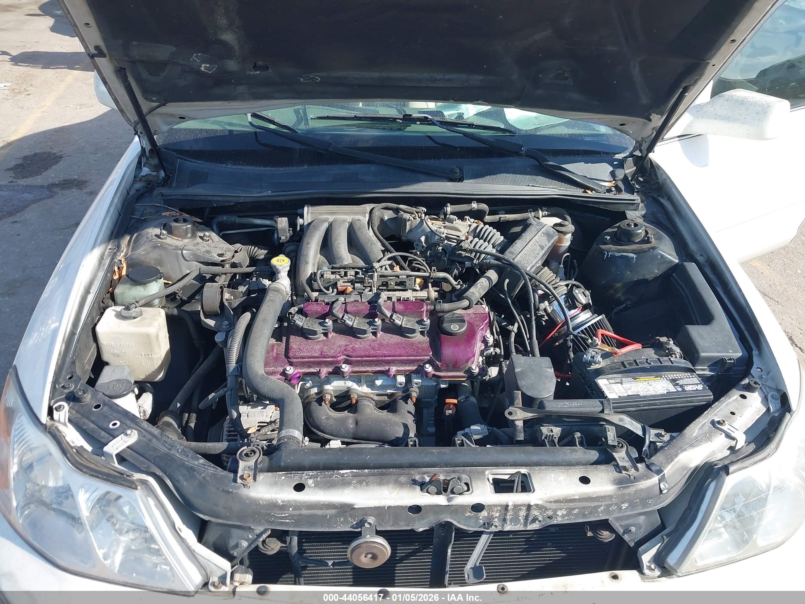 TOYOTA AVALON image 10