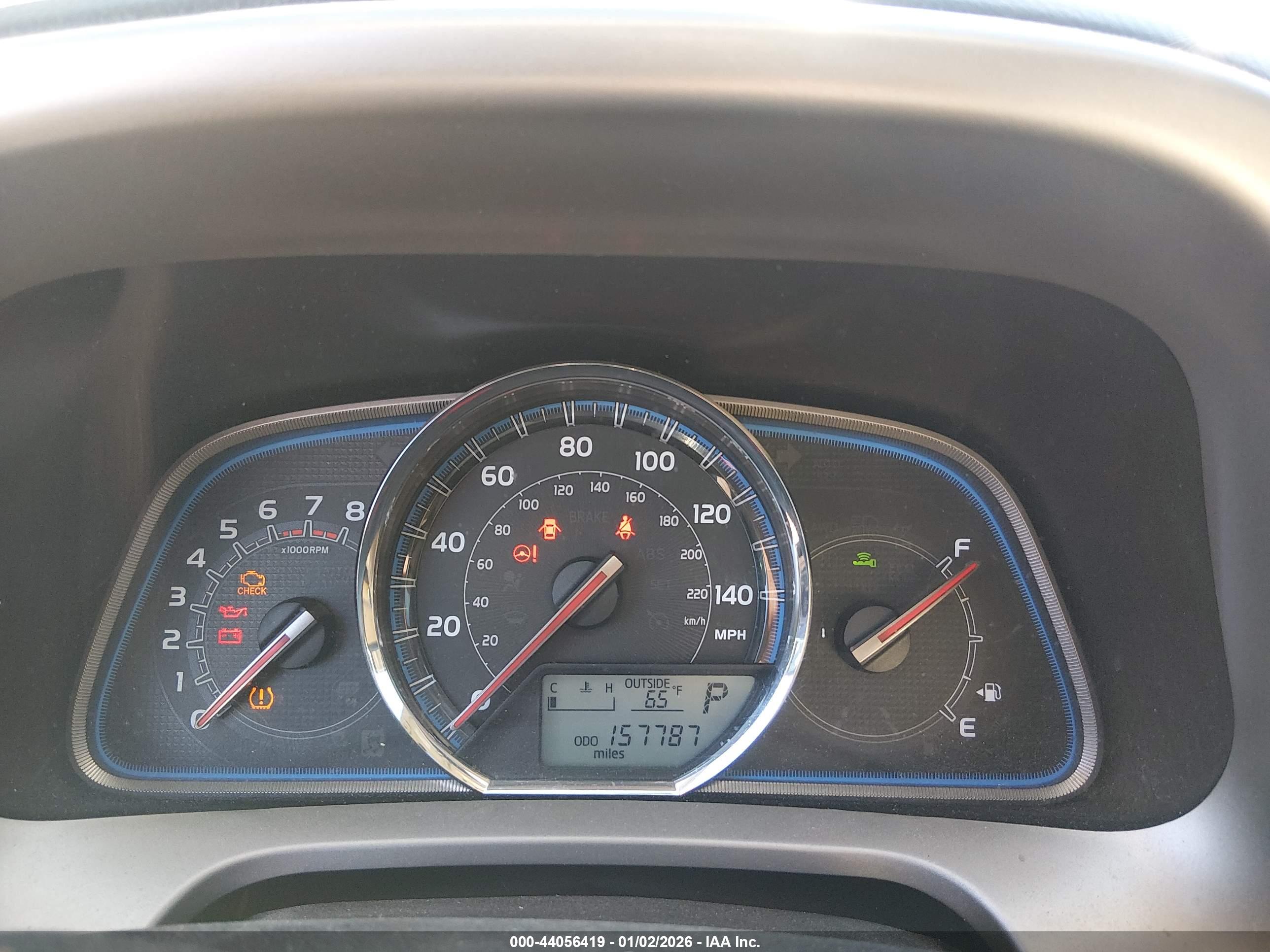 TOYOTA RAV4 image 7