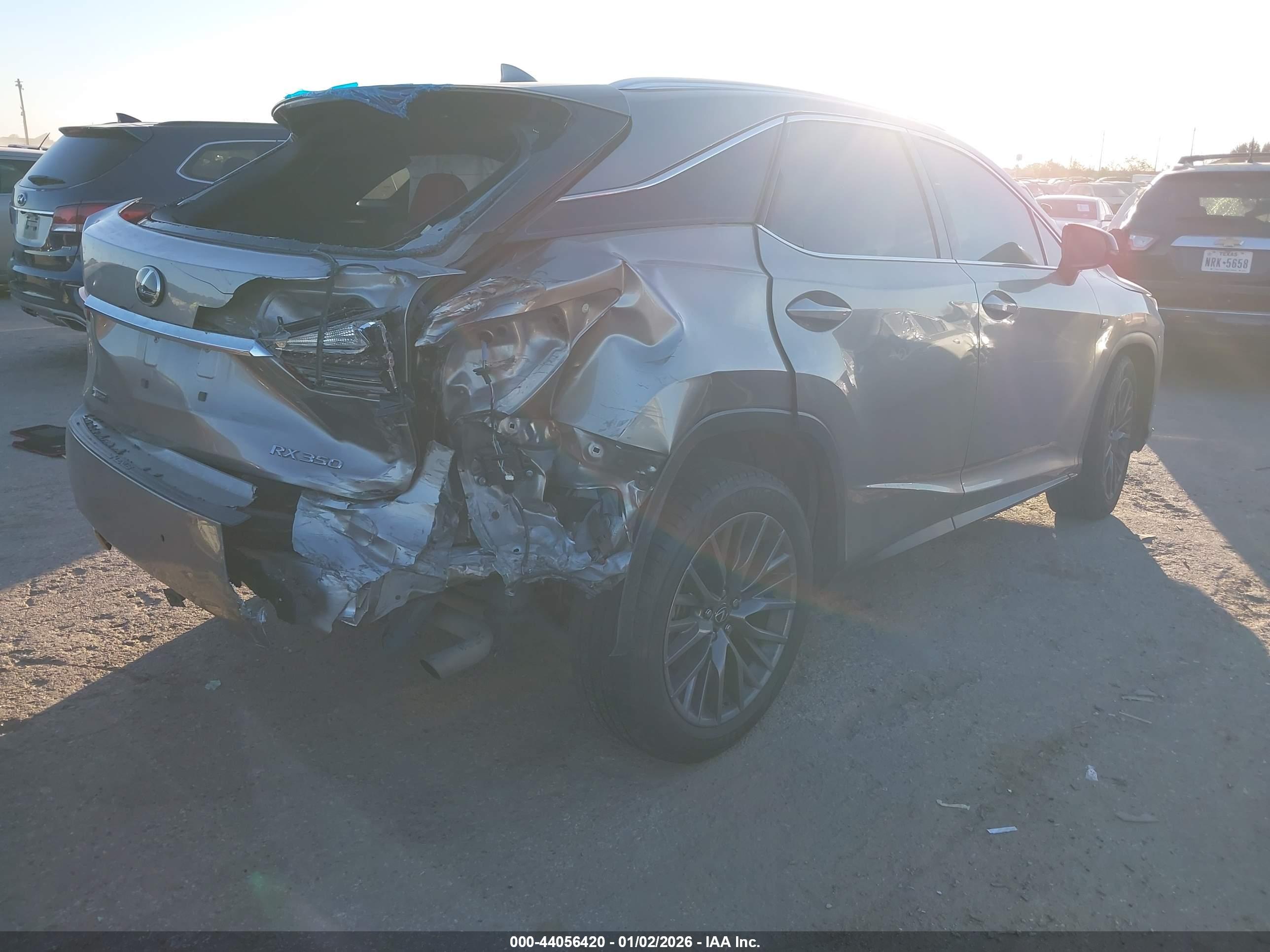 LEXUS RX image 4