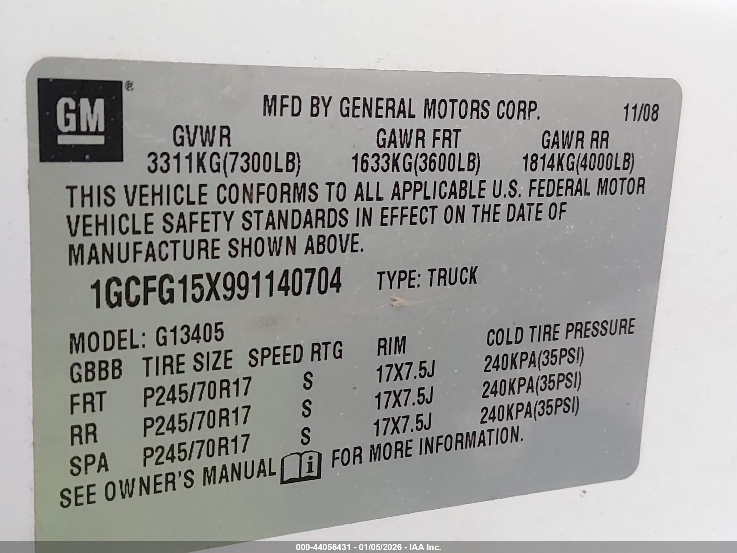 CHEVROLET EXPRESS image 9