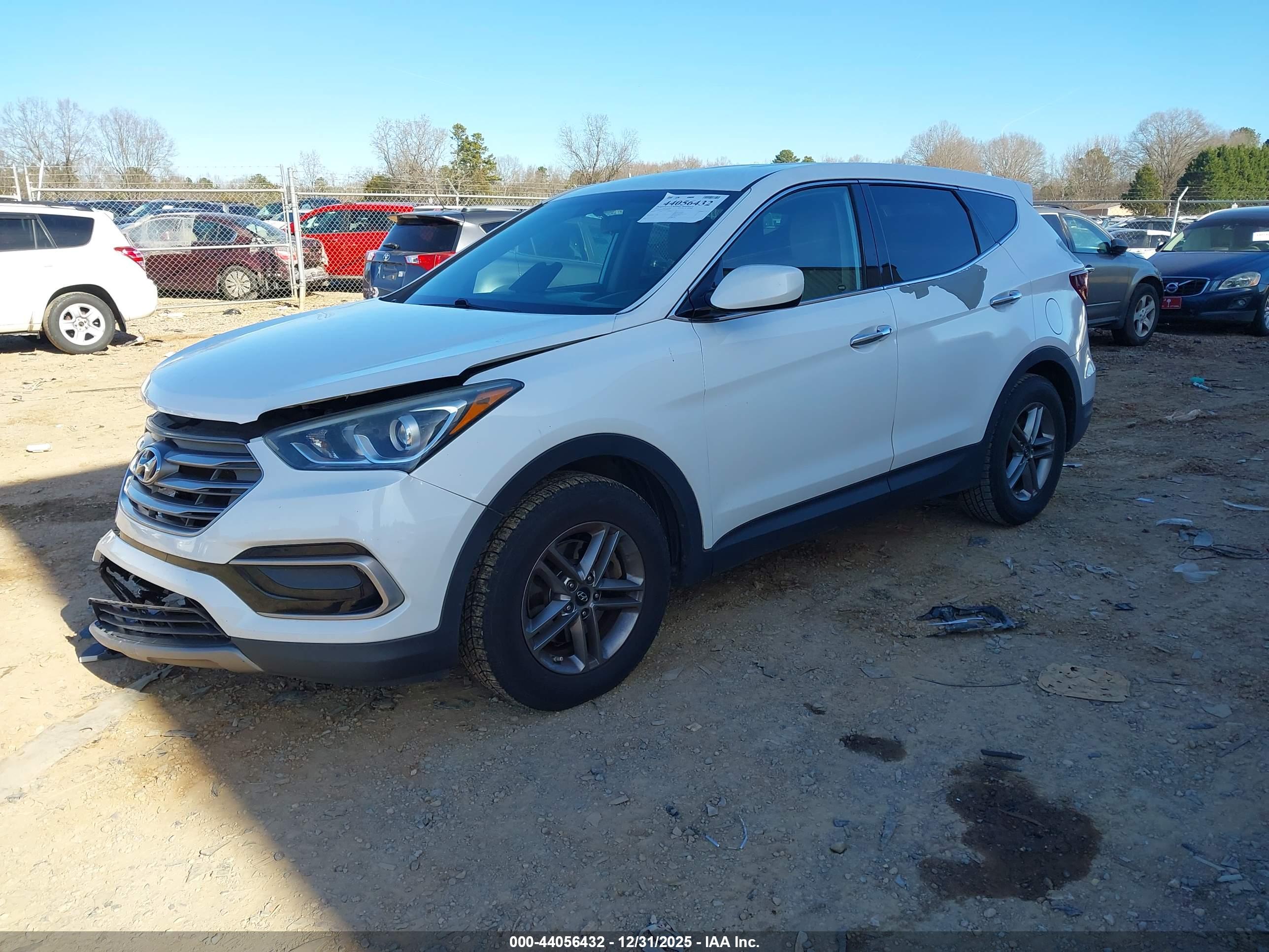 HYUNDAI SANTA image 2