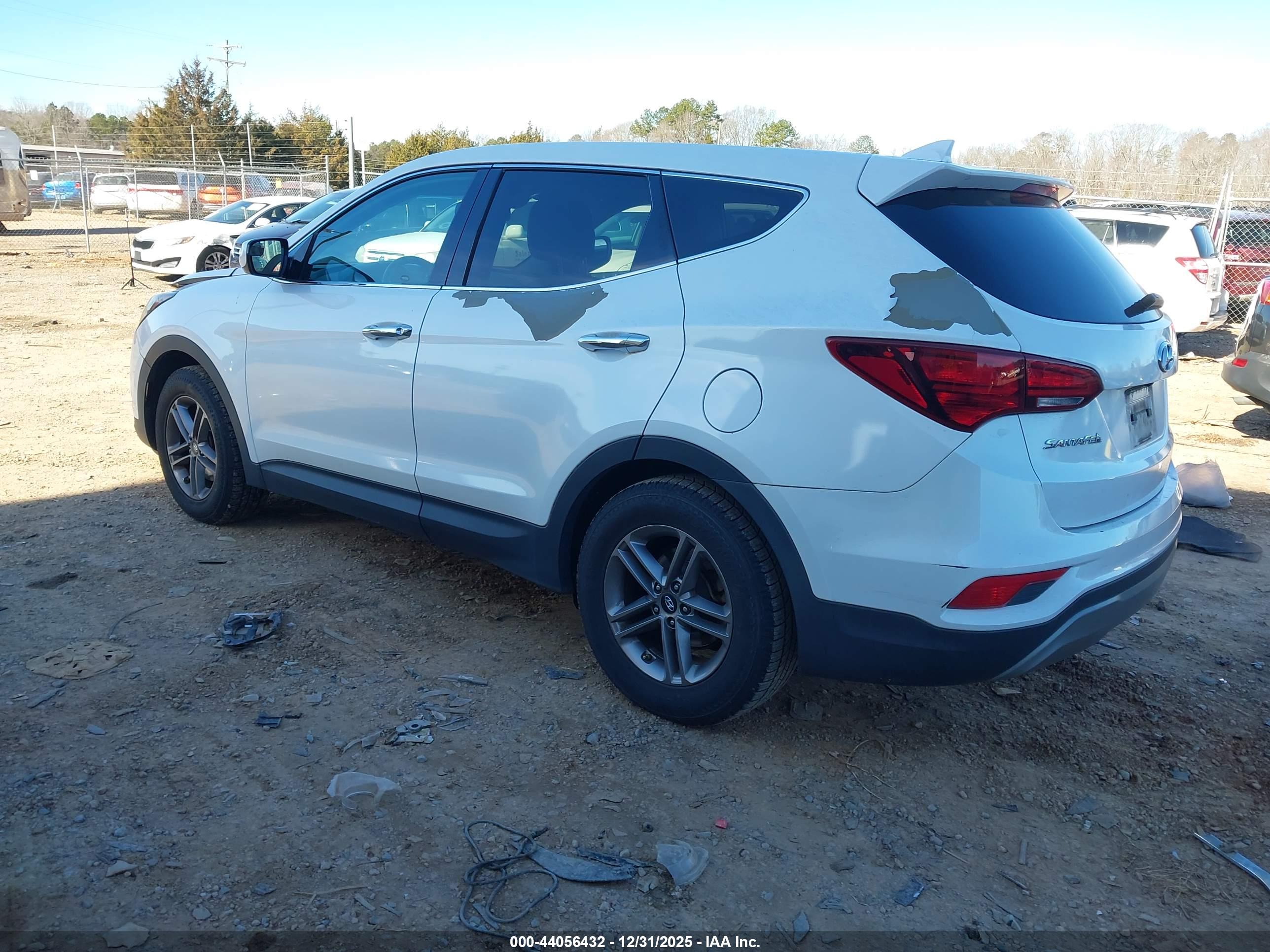HYUNDAI SANTA image 3