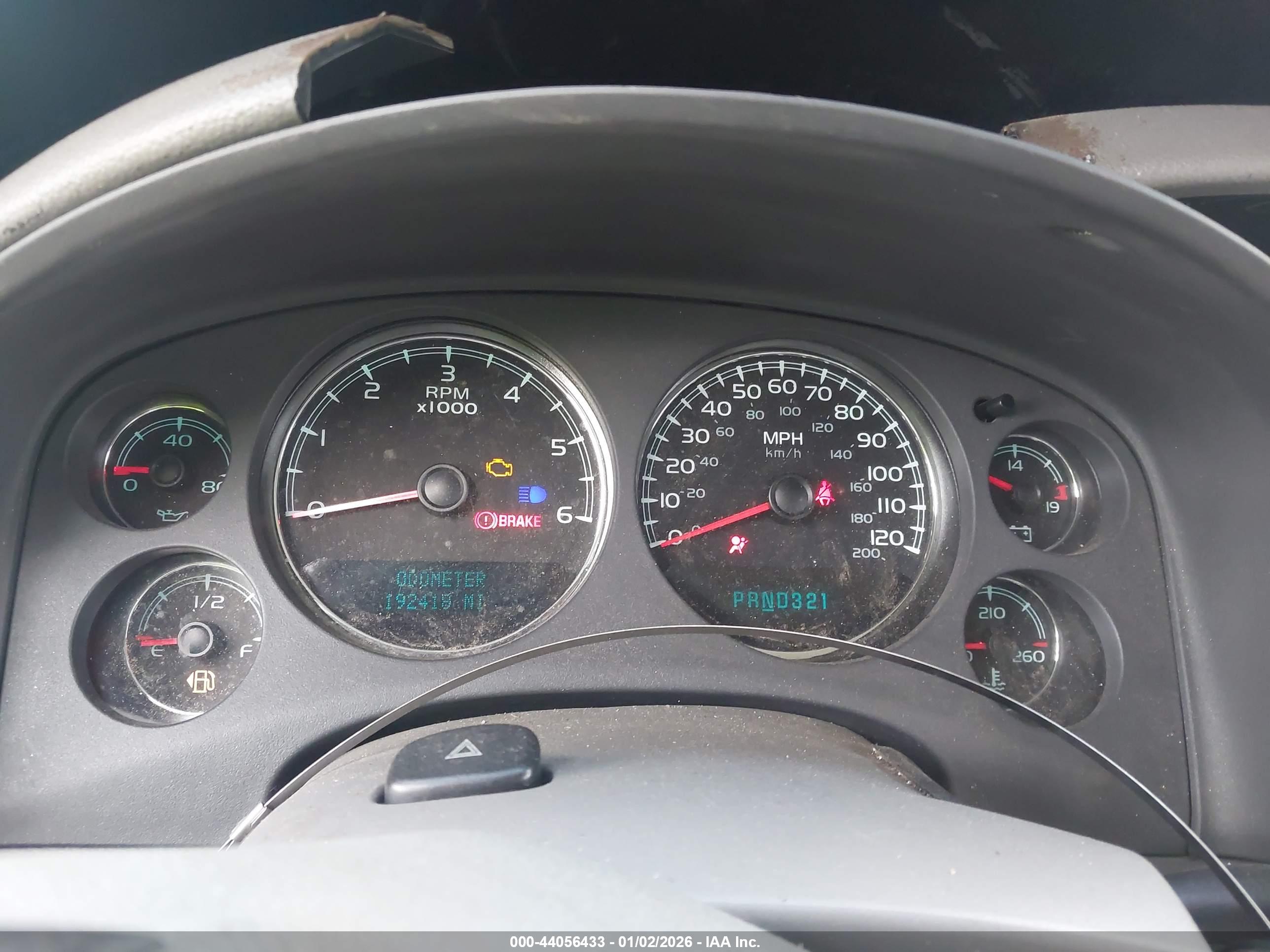 CHEVROLET TAHOE image 7