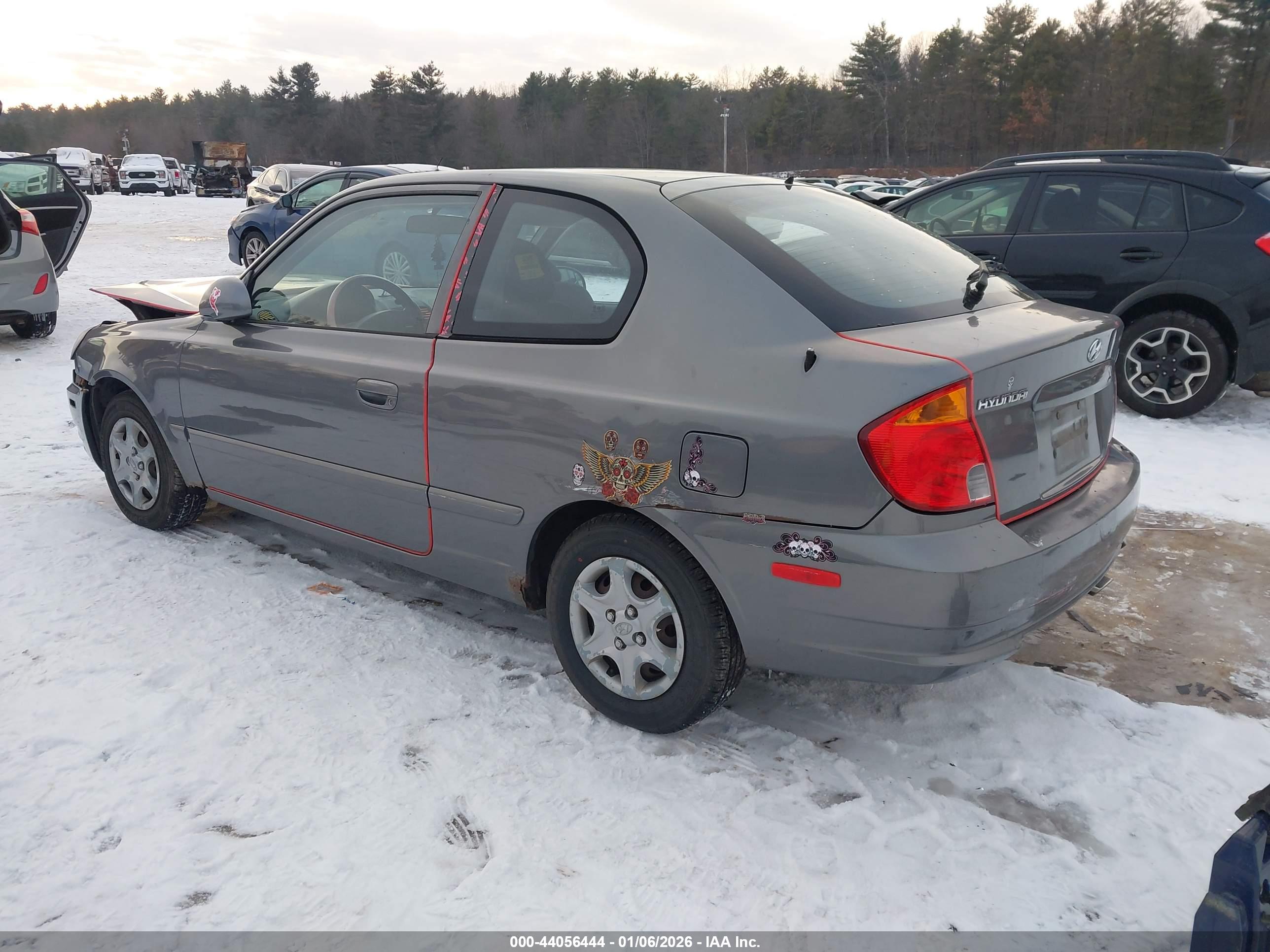 HYUNDAI ACCENT image 3