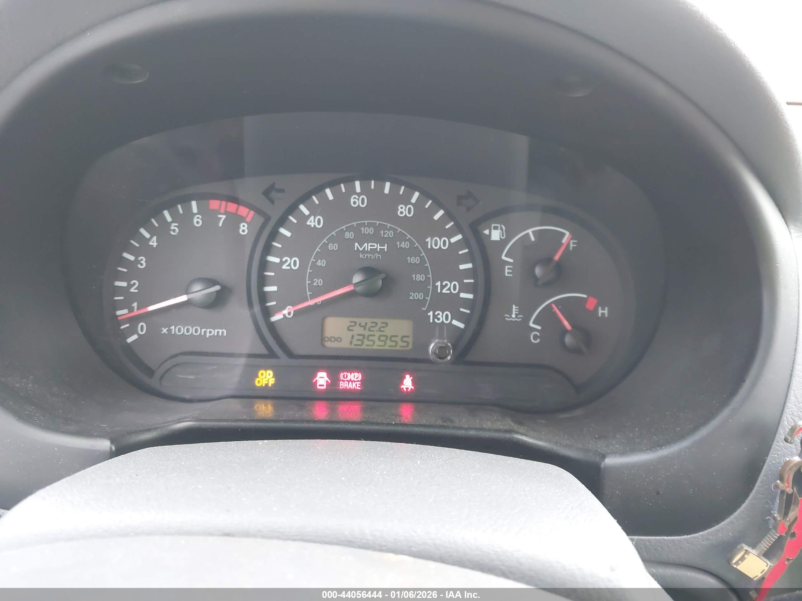 HYUNDAI ACCENT image 7