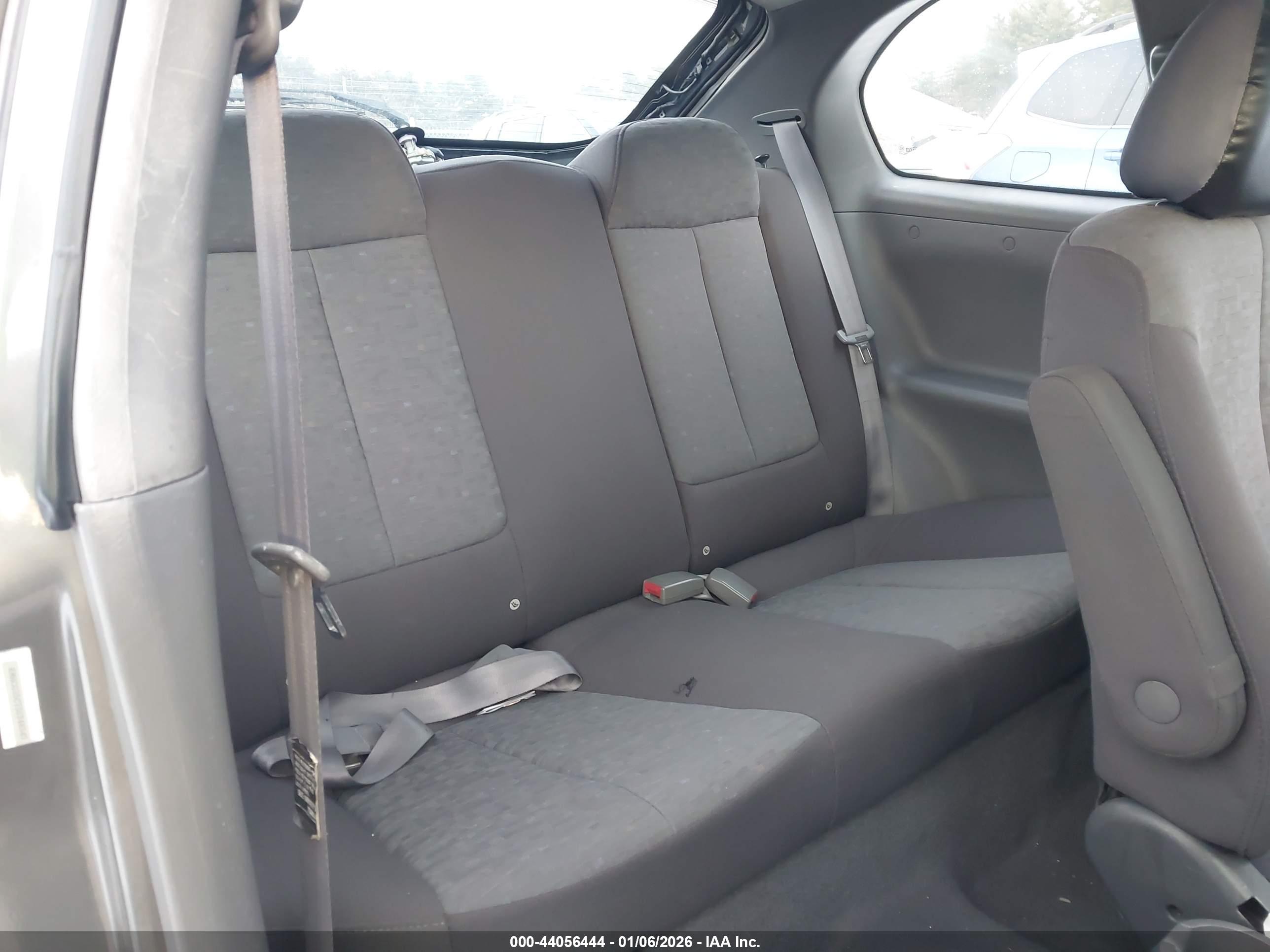 HYUNDAI ACCENT image 8