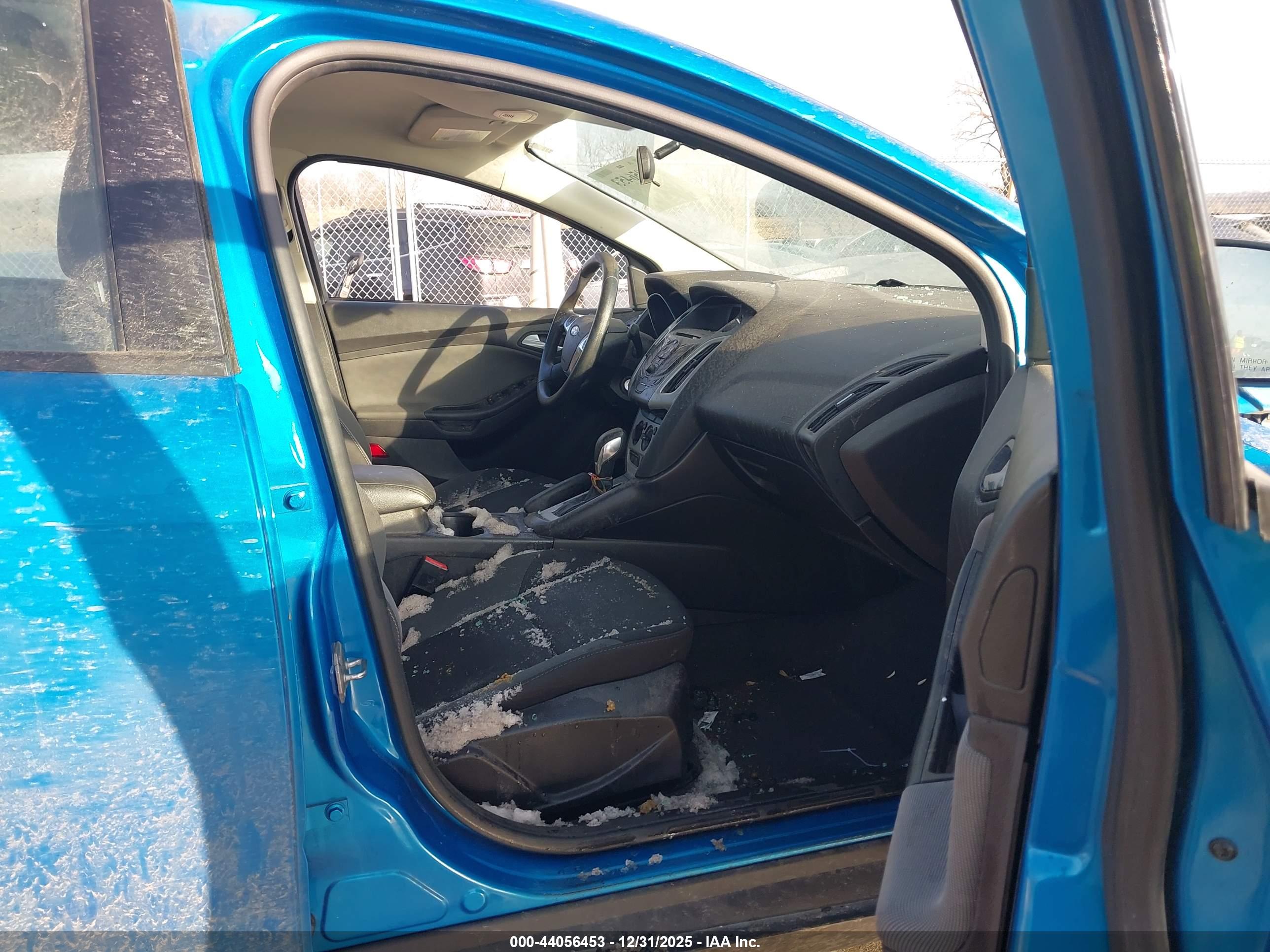 FORD FOCUS image 5