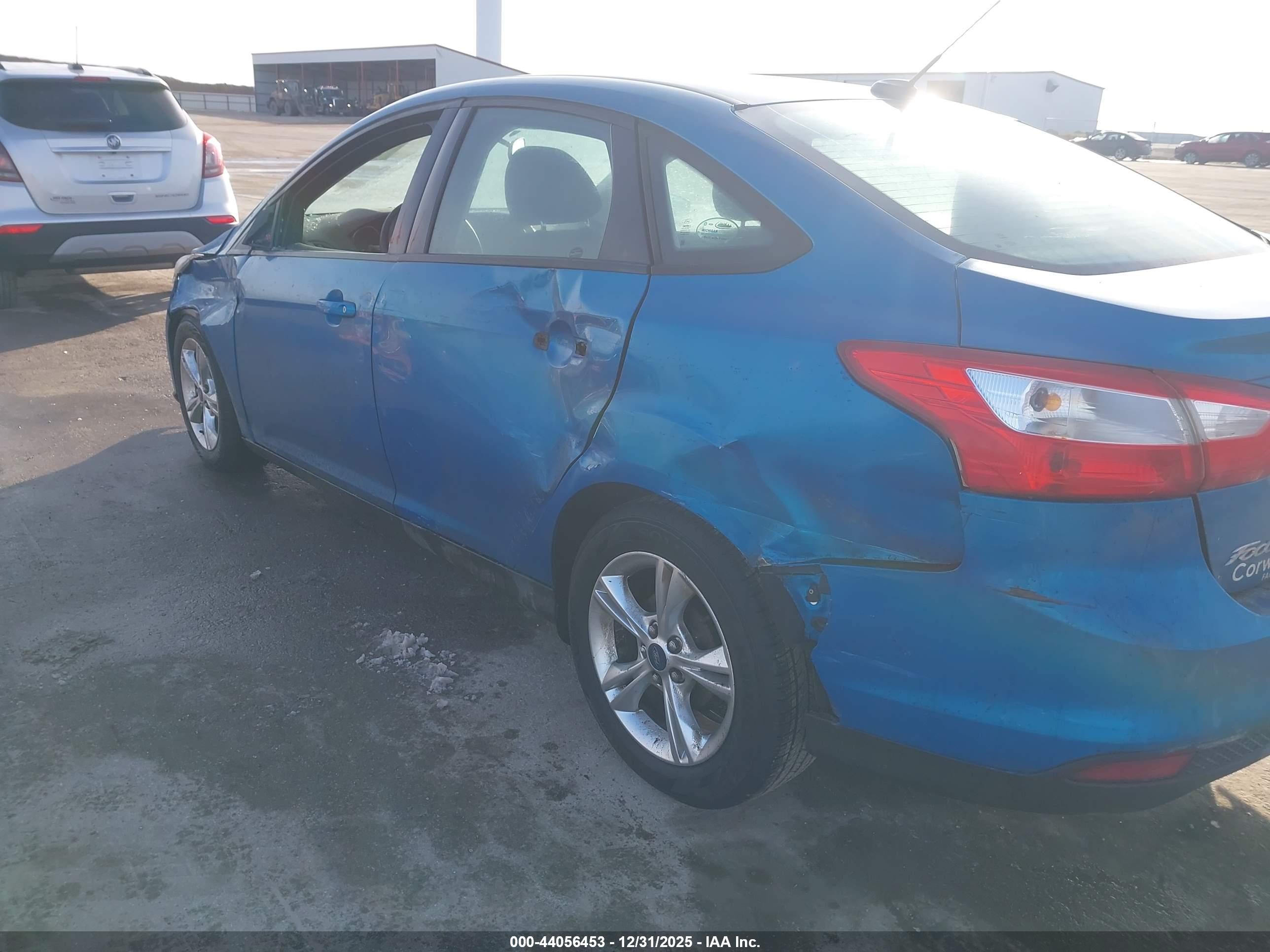 FORD FOCUS image 6