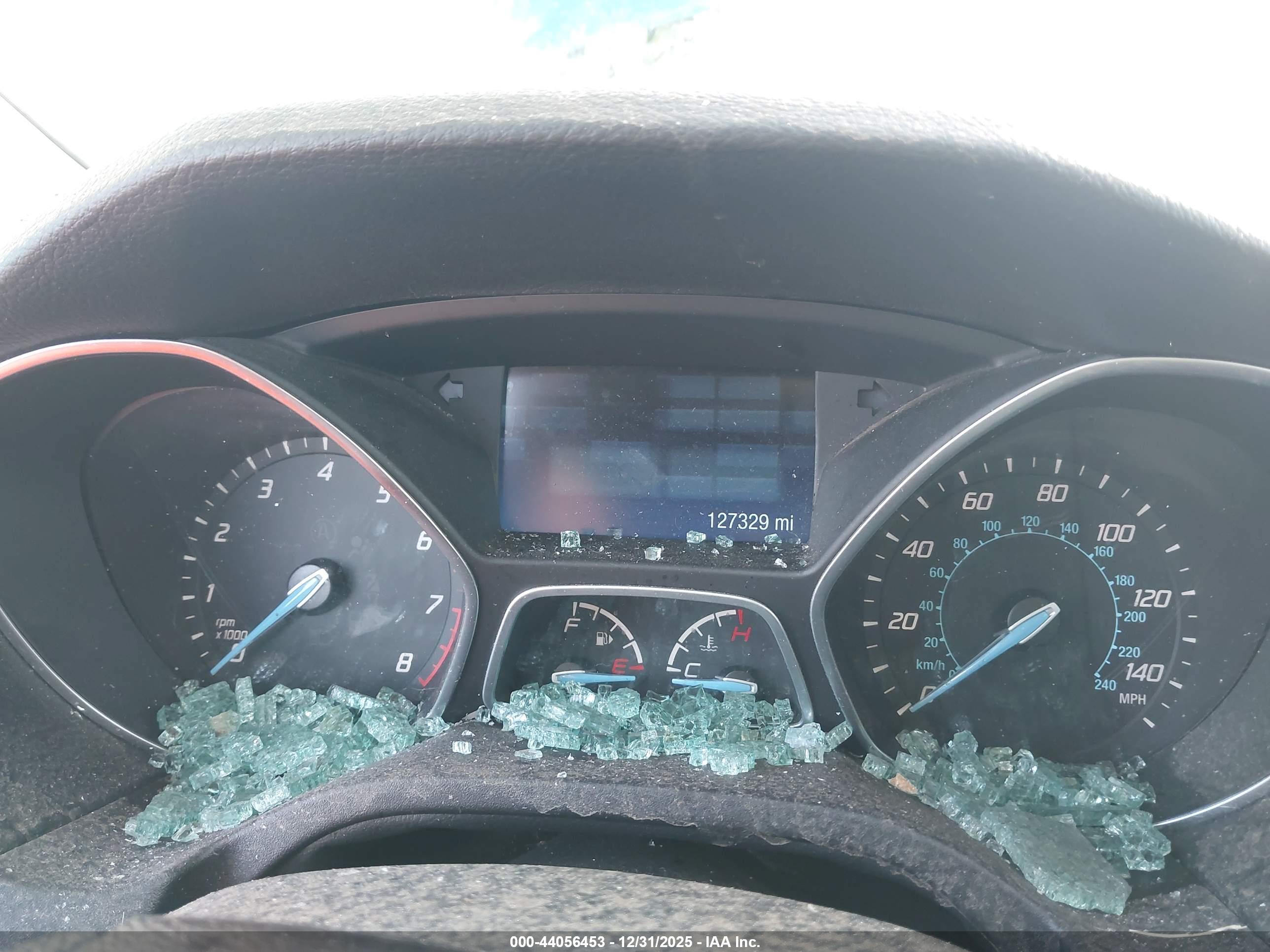 FORD FOCUS image 7