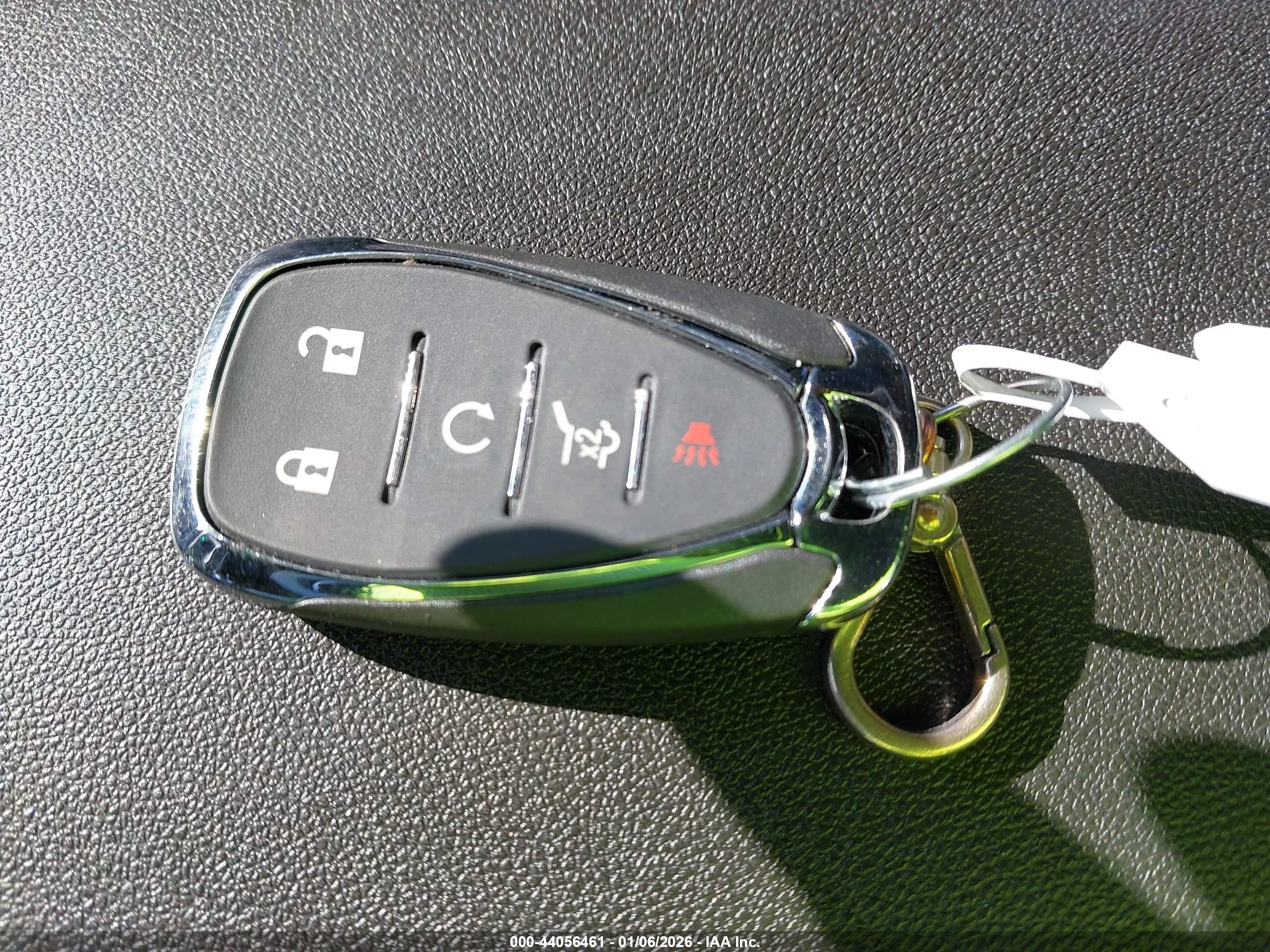 CHEVROLET EQUINOX image 11