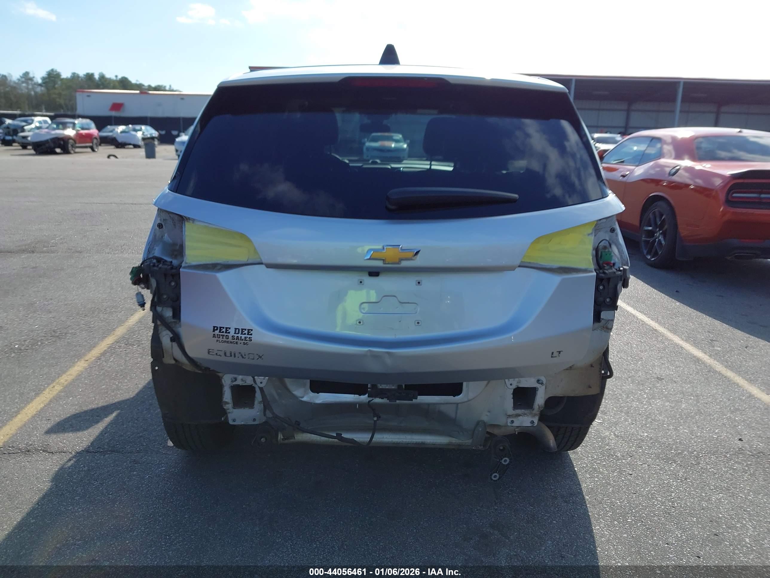 CHEVROLET EQUINOX image 6