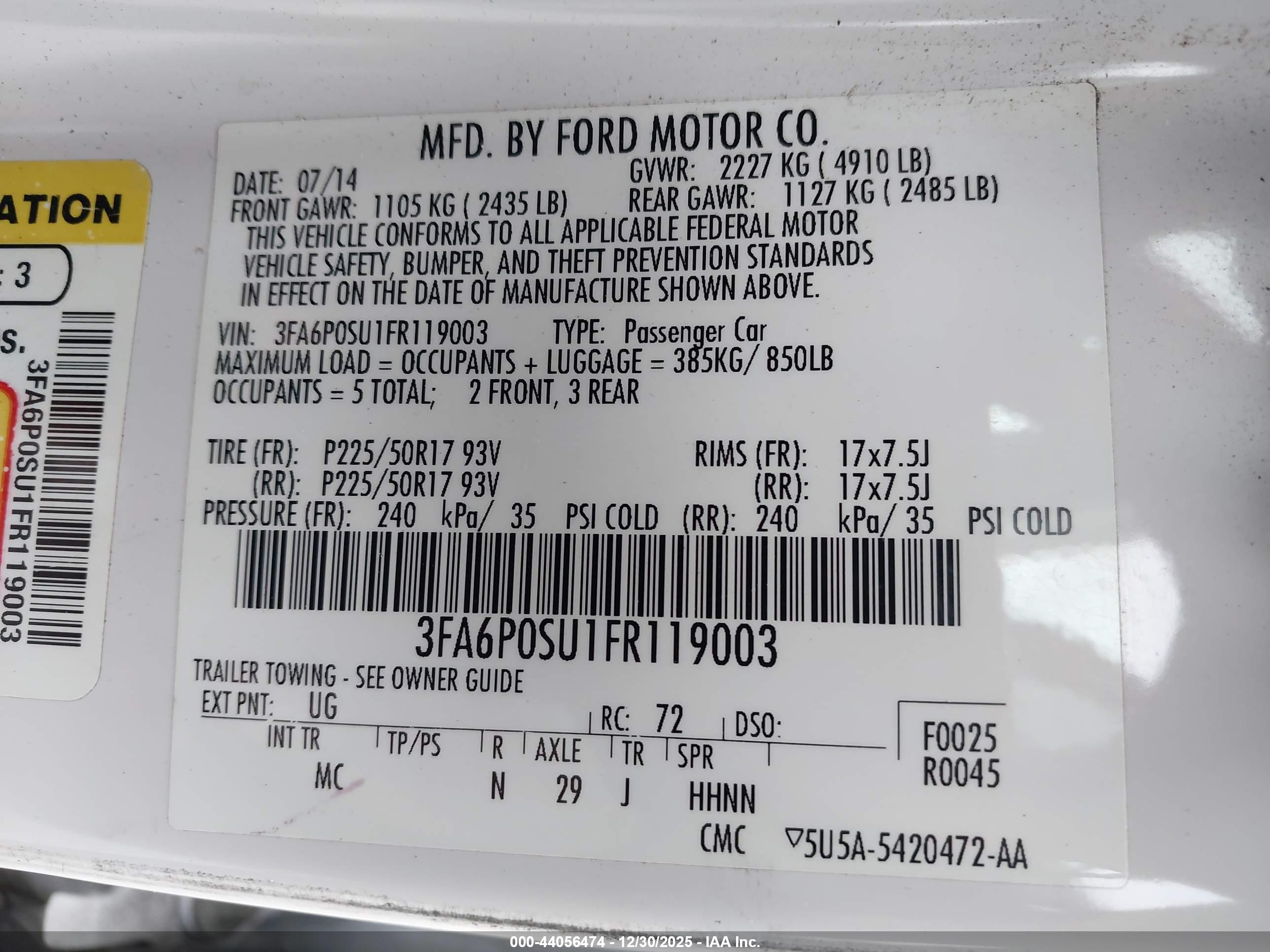FORD FUSION image 9