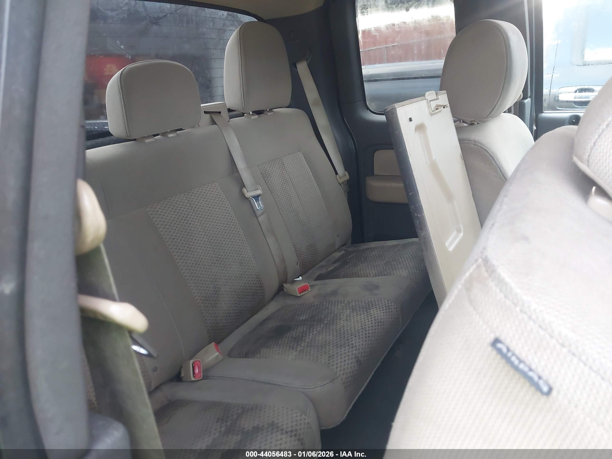 FORD F-150 image 8