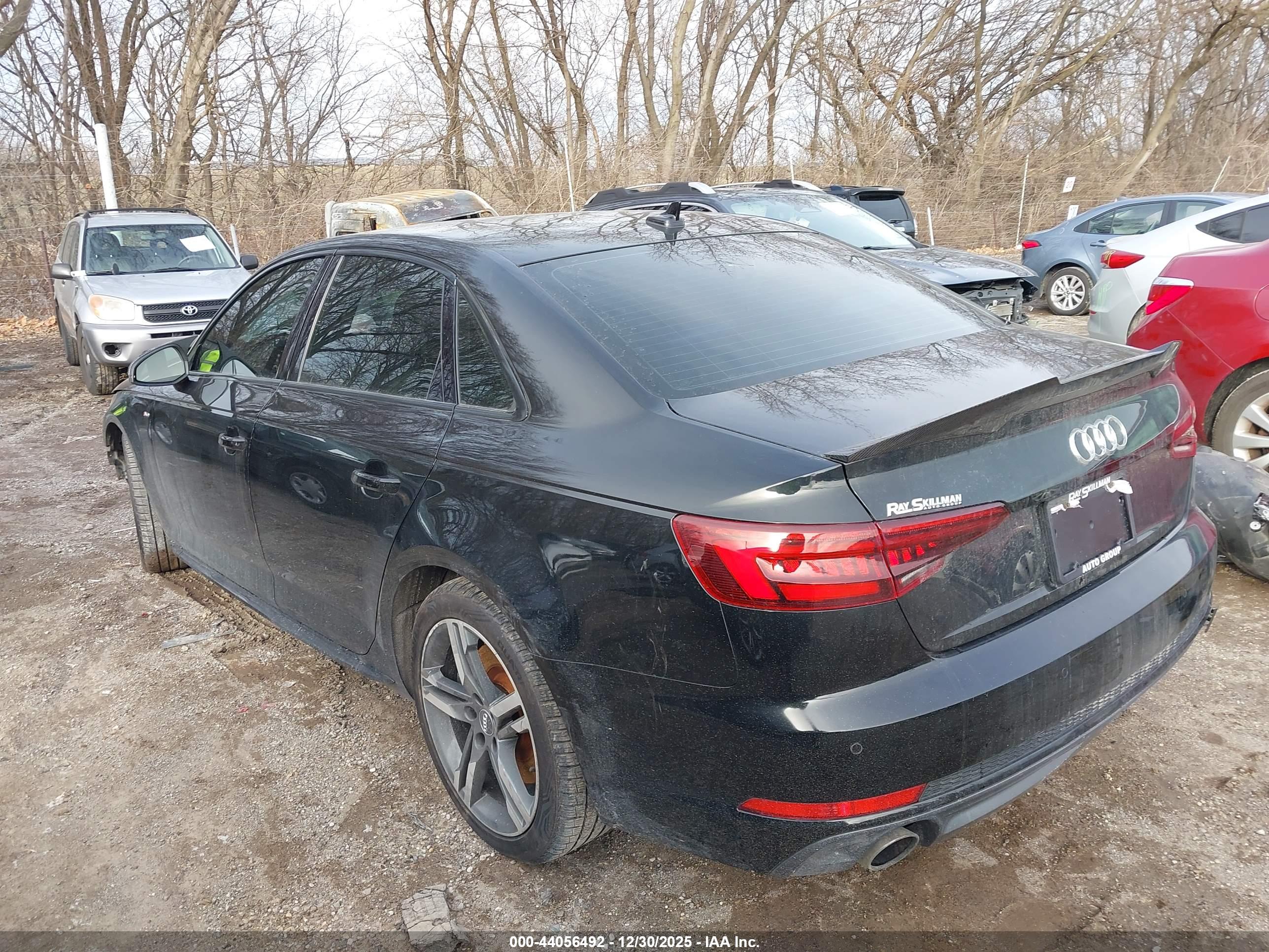 AUDI A4 image 3