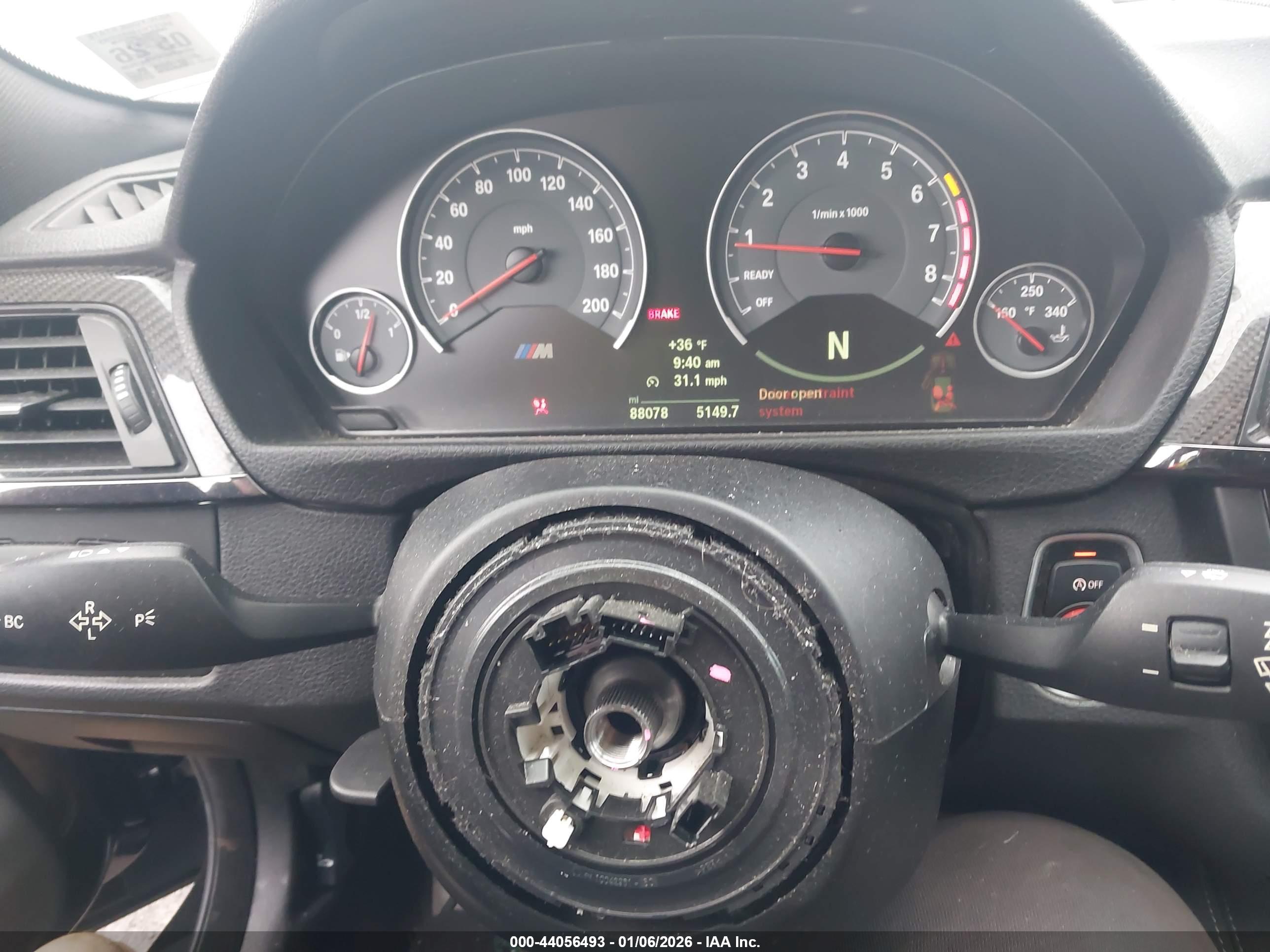 BMW M4 image 7