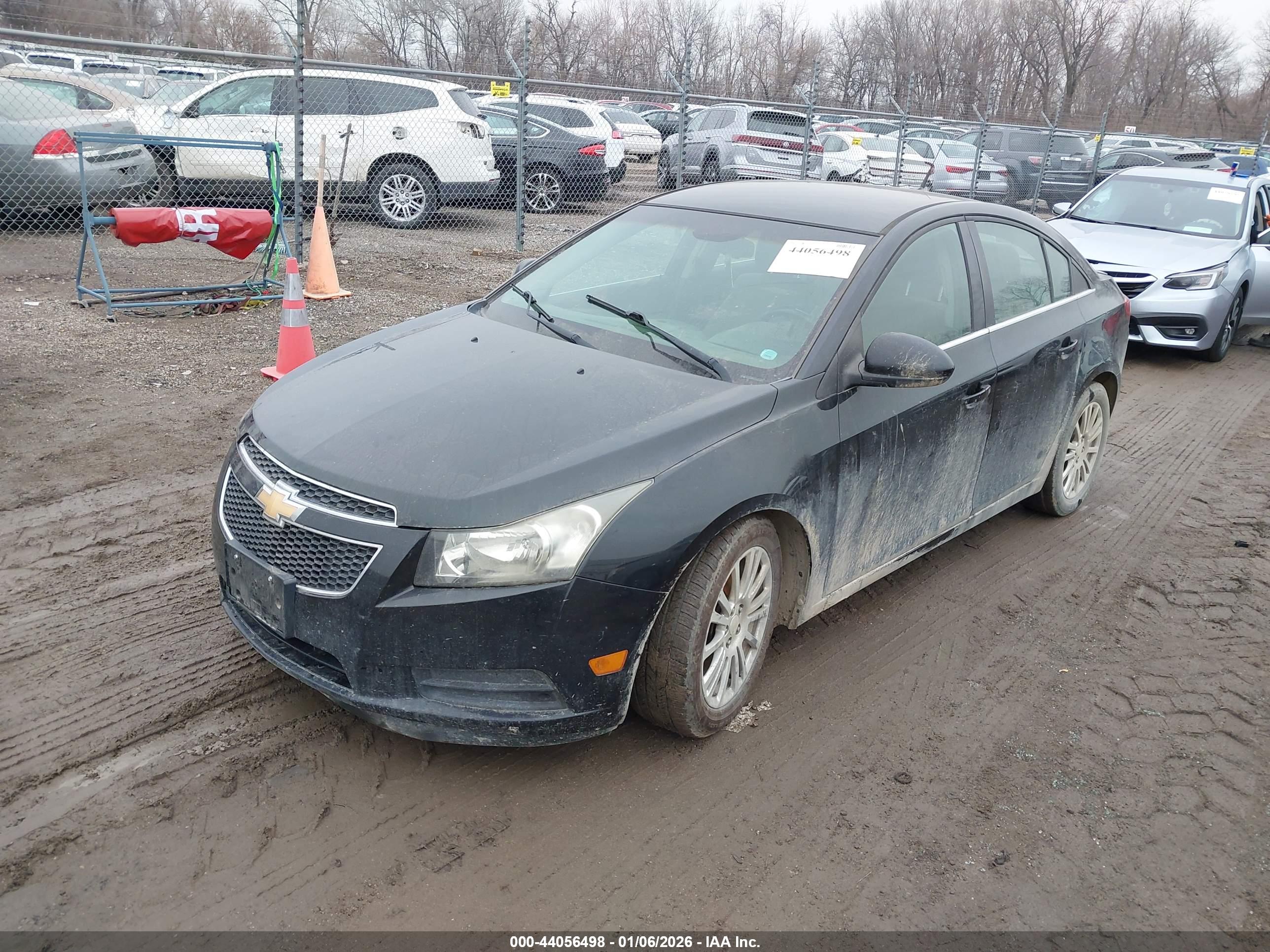 CHEVROLET CRUZE image 2