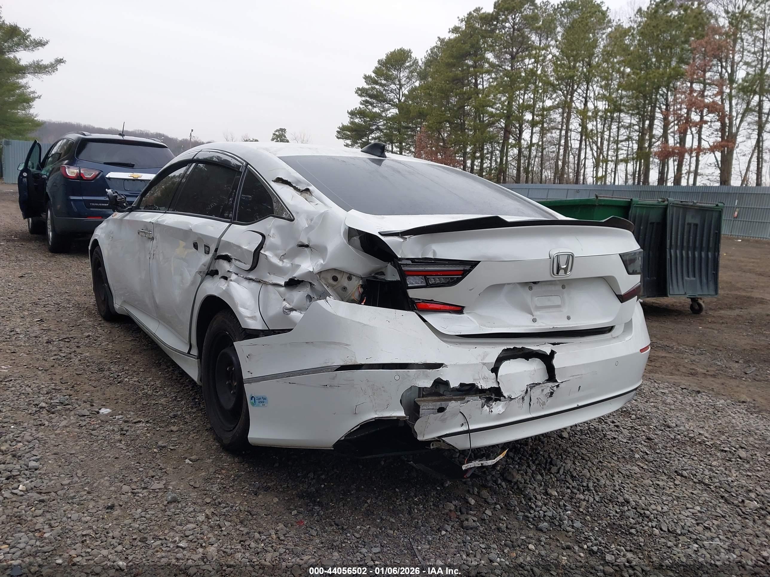 HONDA ACCORD image 6