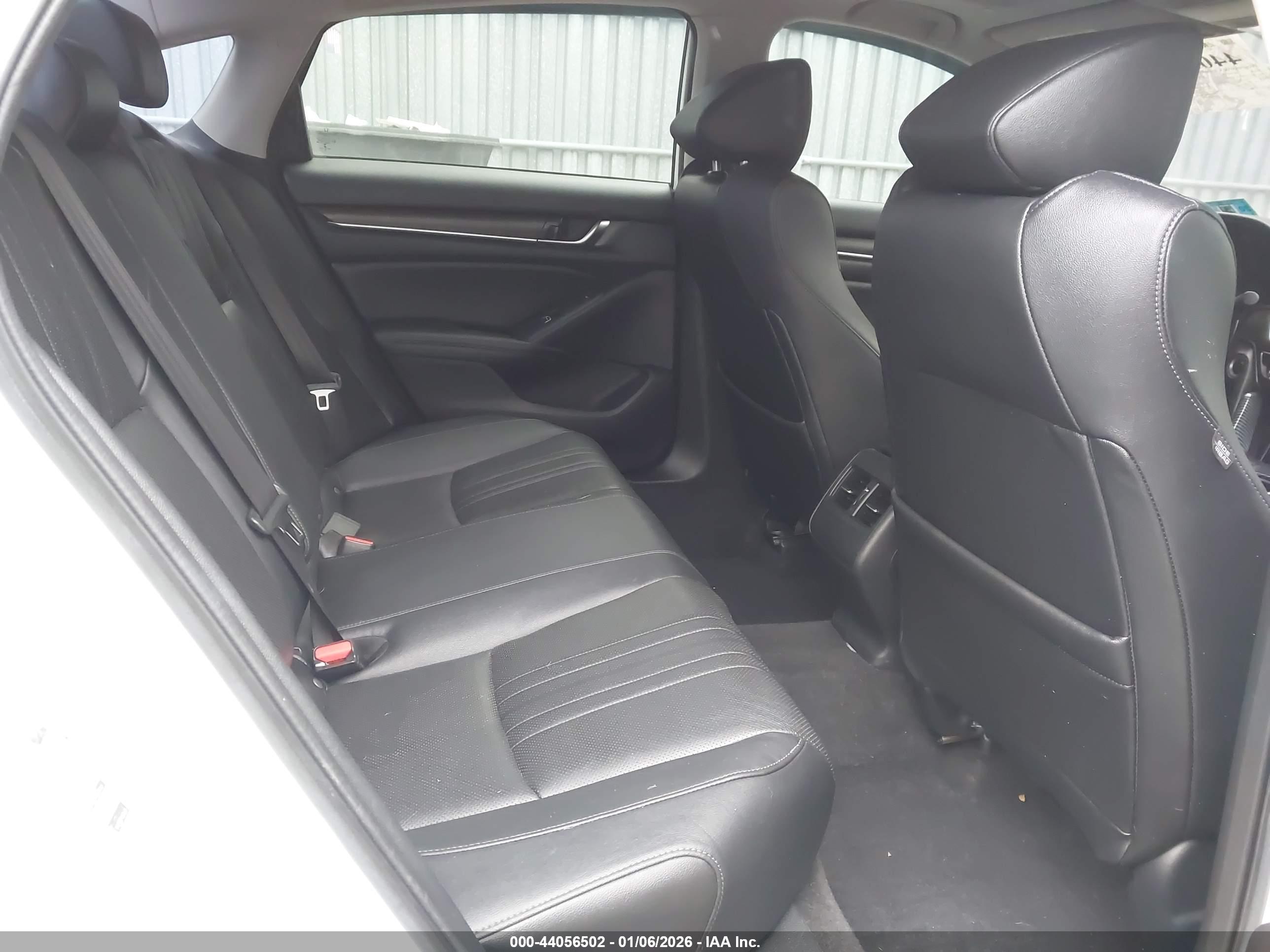 HONDA ACCORD image 8