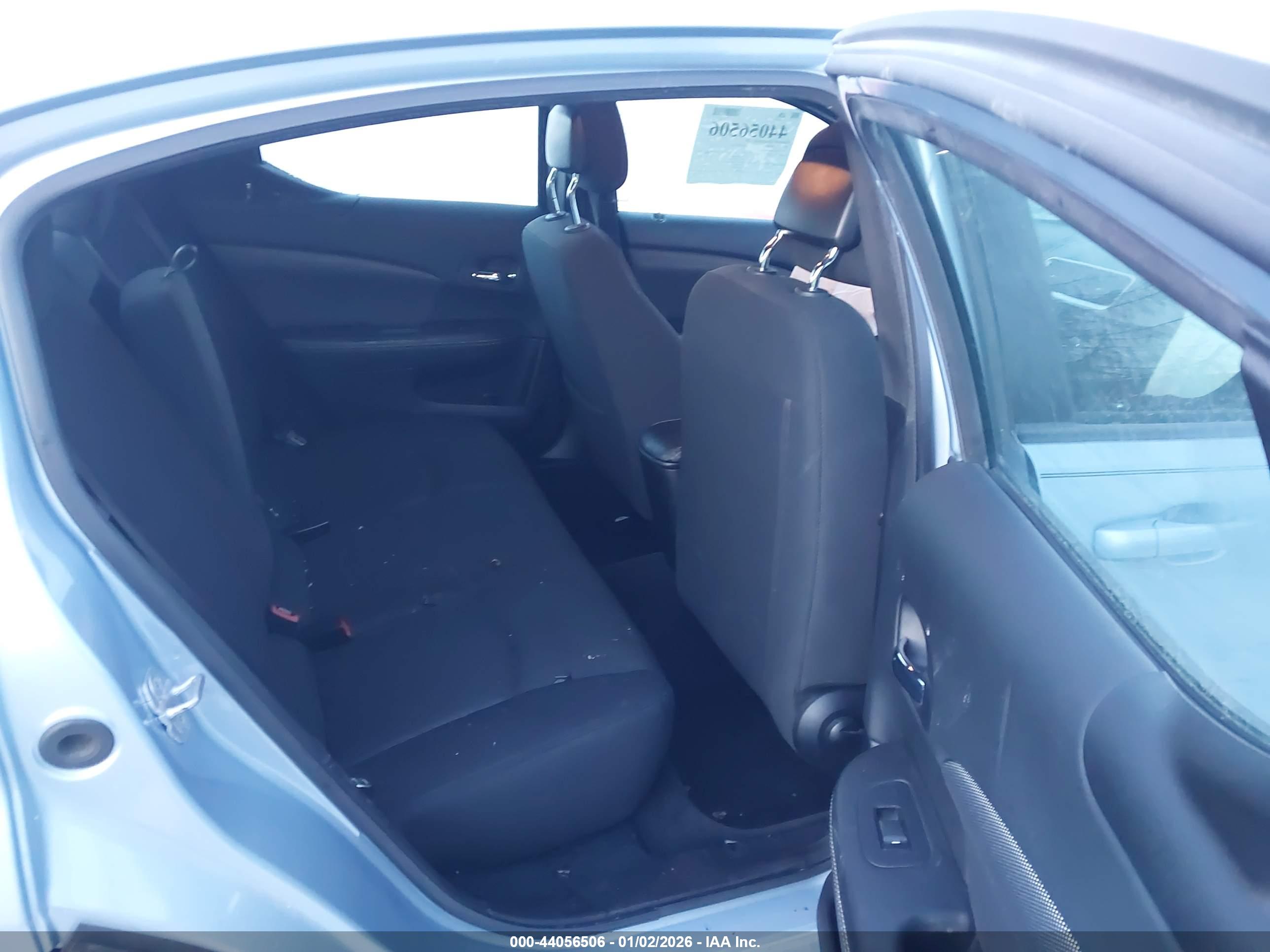 DODGE AVENGER image 8