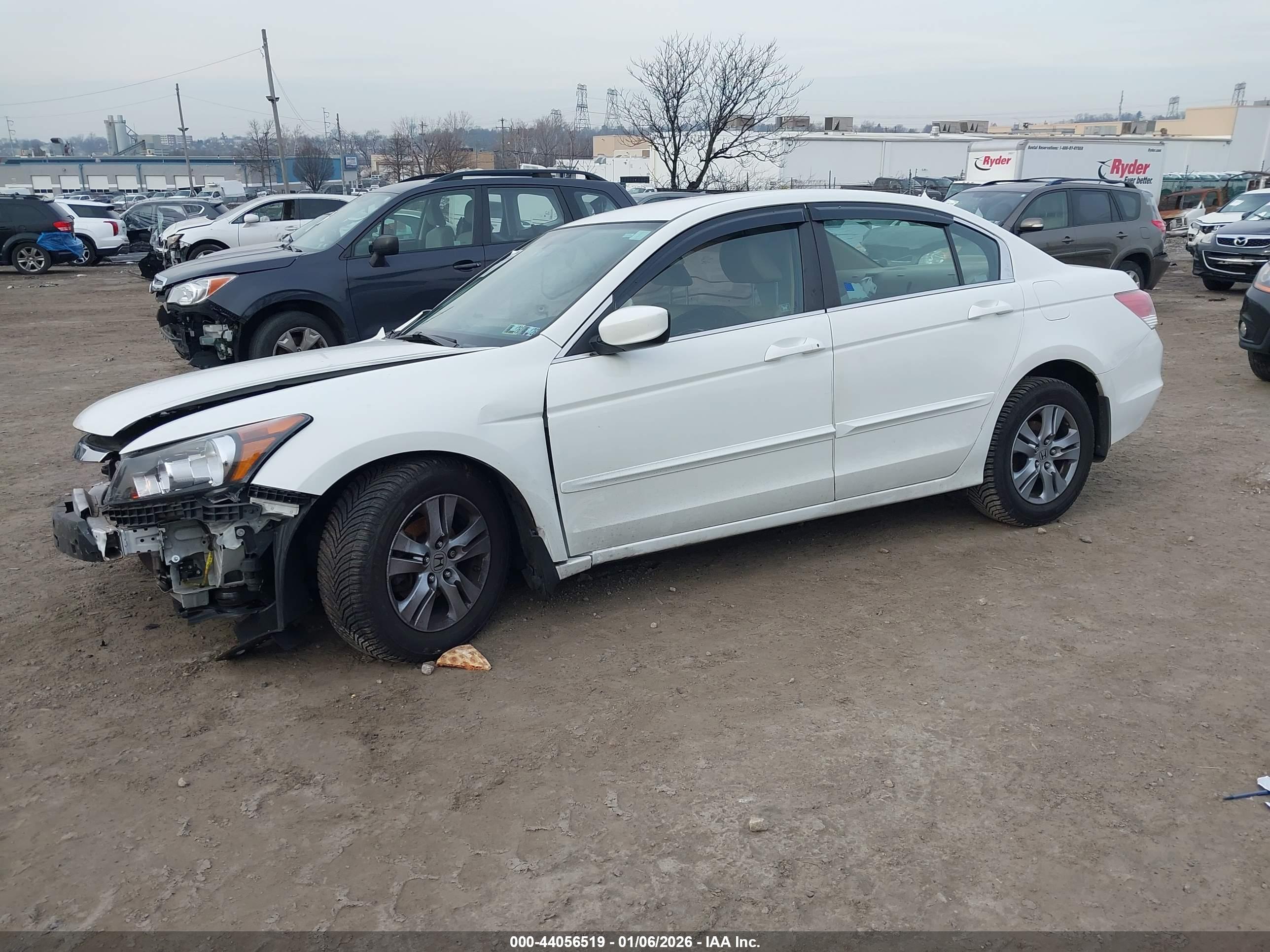 HONDA ACCORD image 2