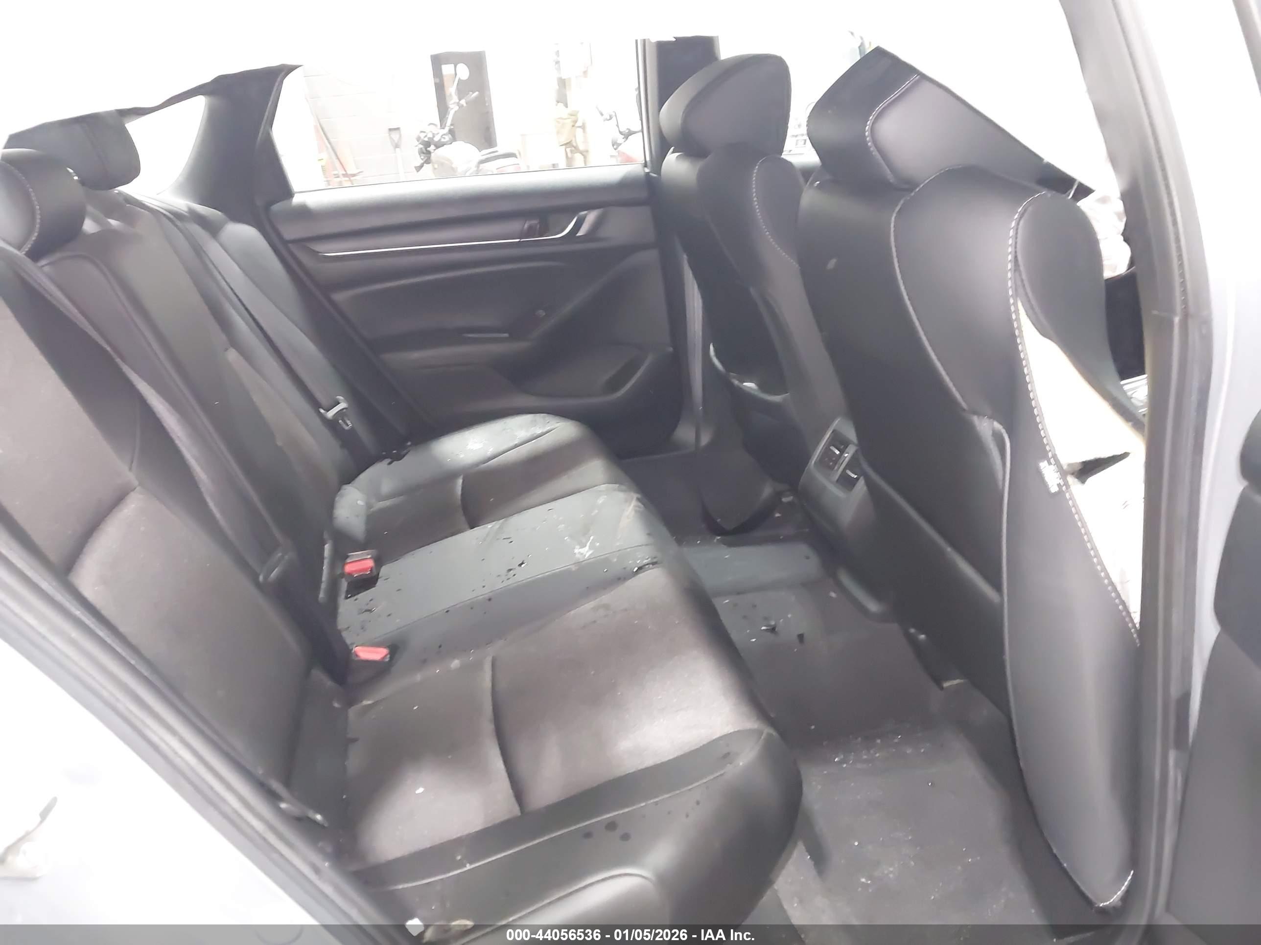 HONDA ACCORD image 8