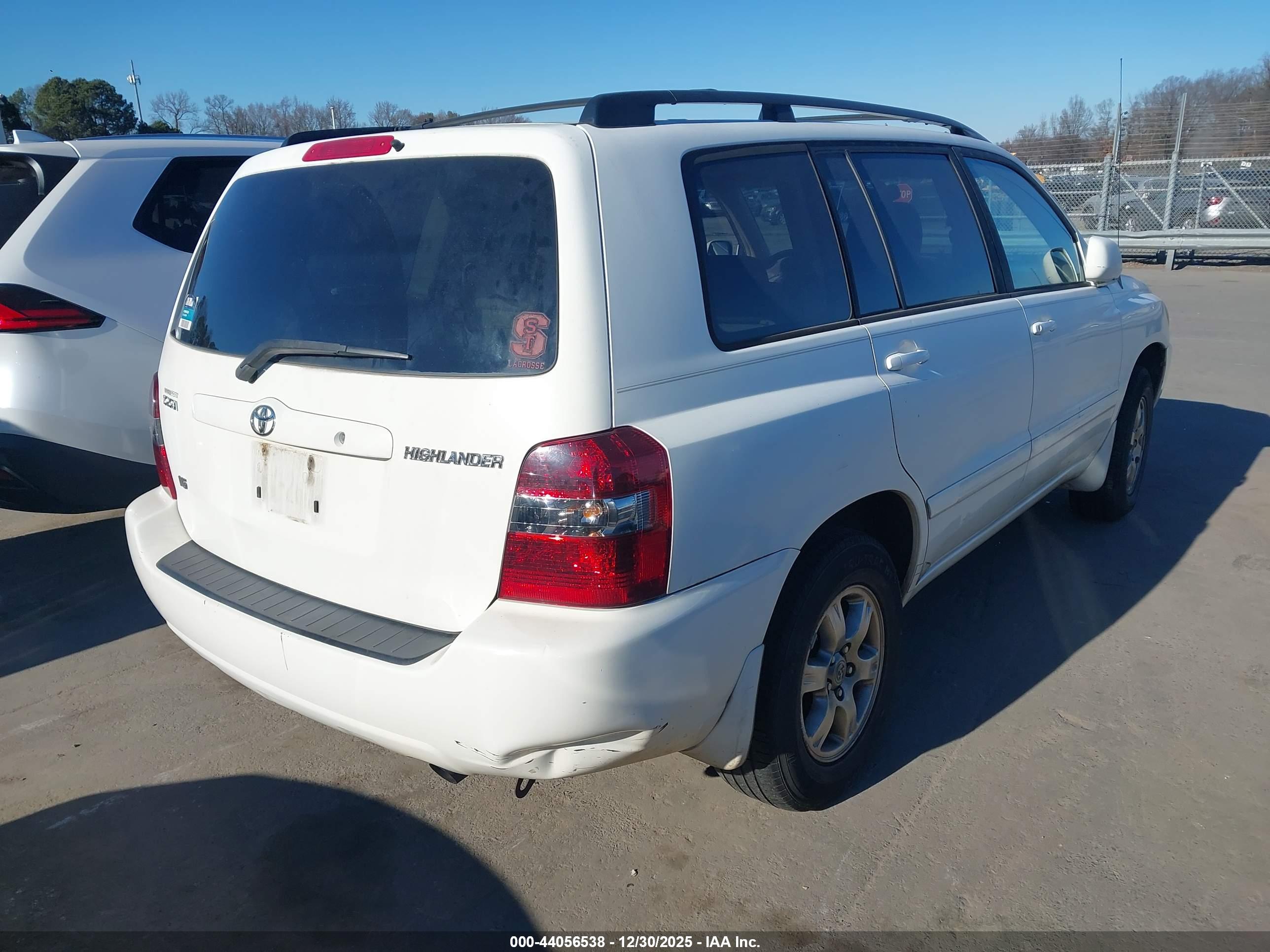 TOYOTA HIGHLANDER image 4