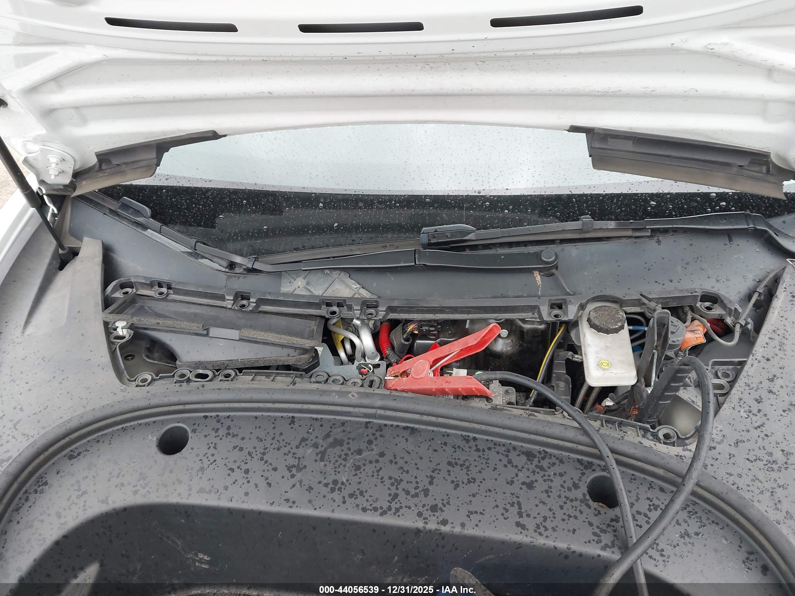 TESLA MODEL image 10