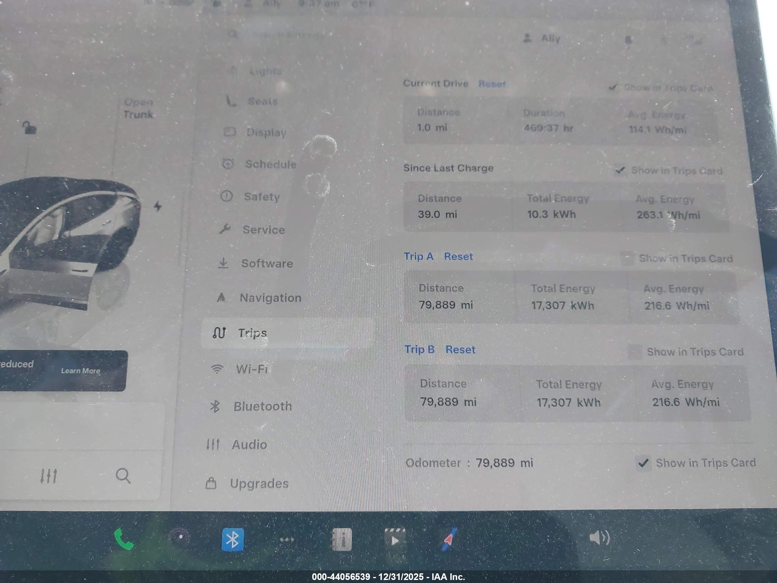 TESLA MODEL image 7