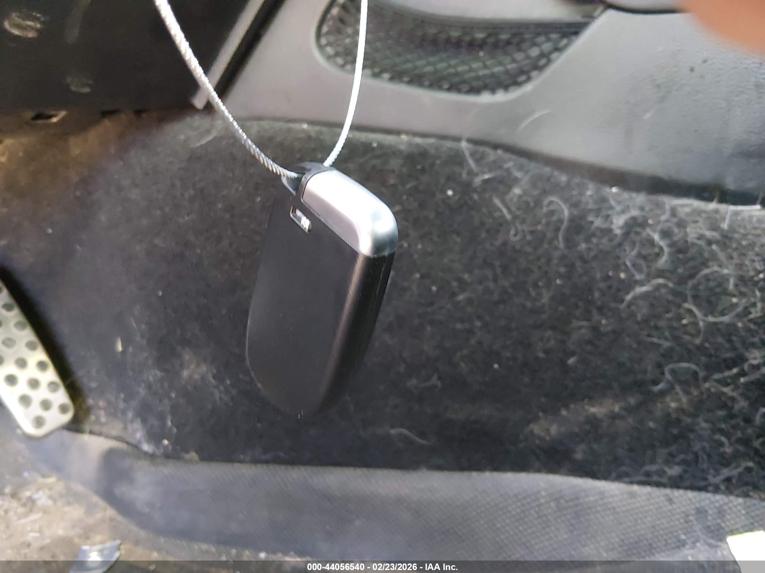 DODGE CHALLENGER image 11