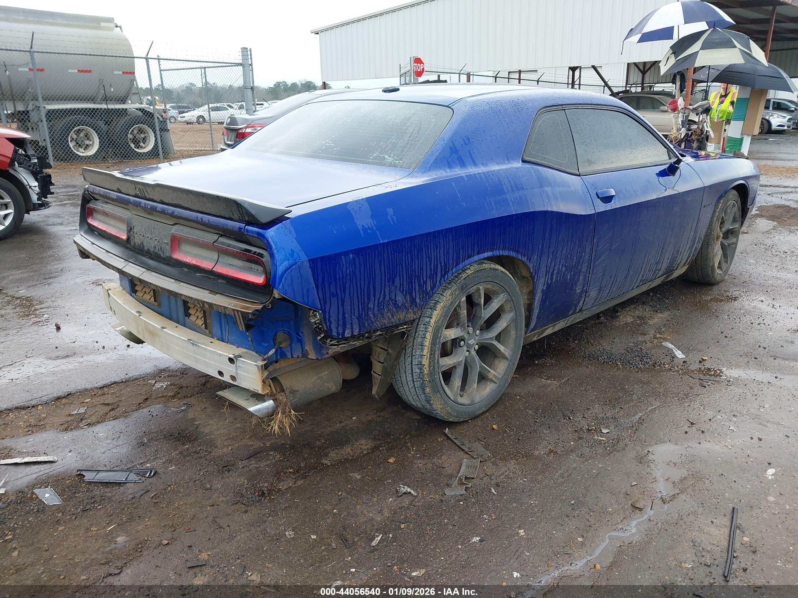 DODGE CHALLENGER image 4