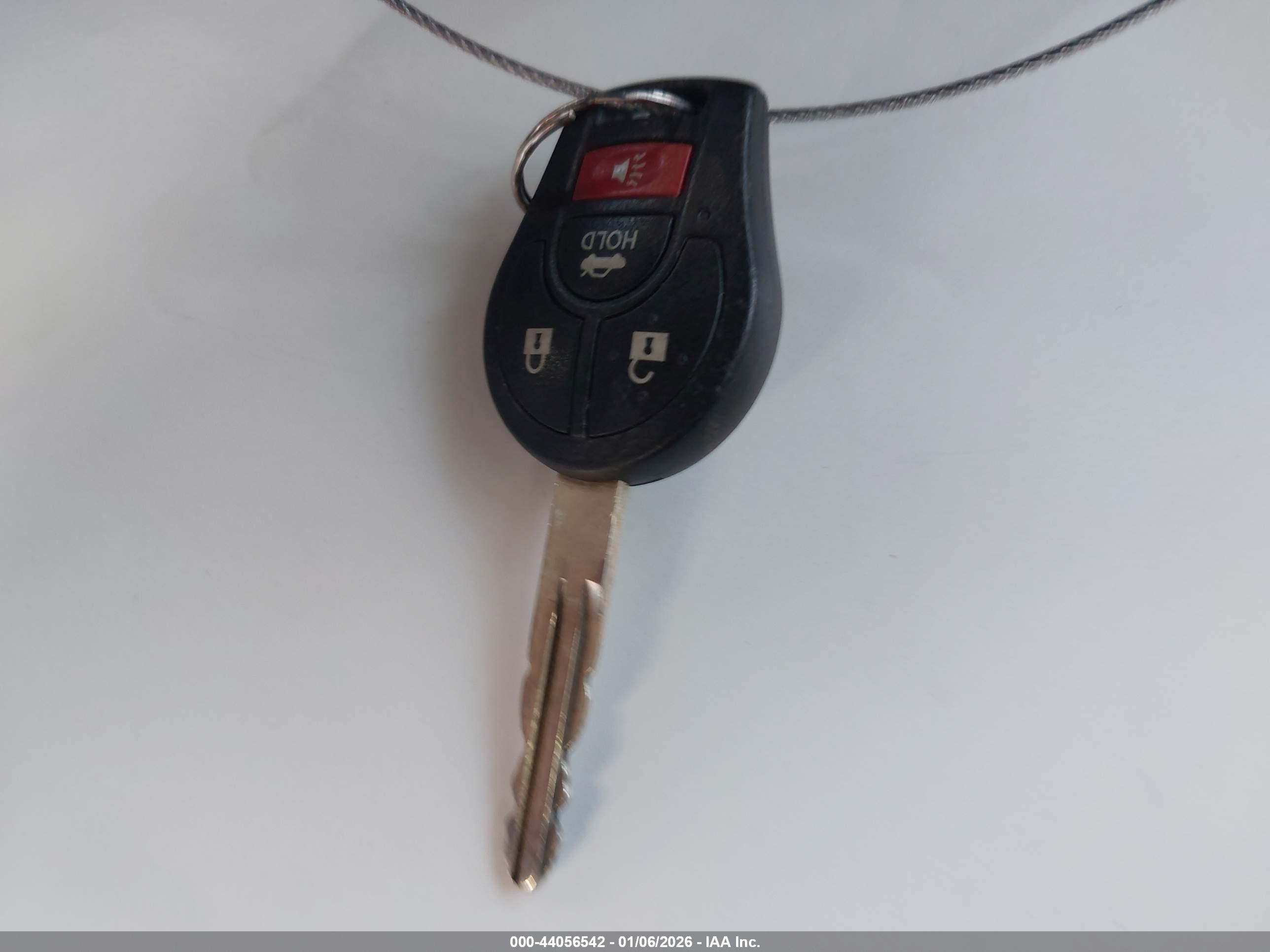 NISSAN VERSA image 11