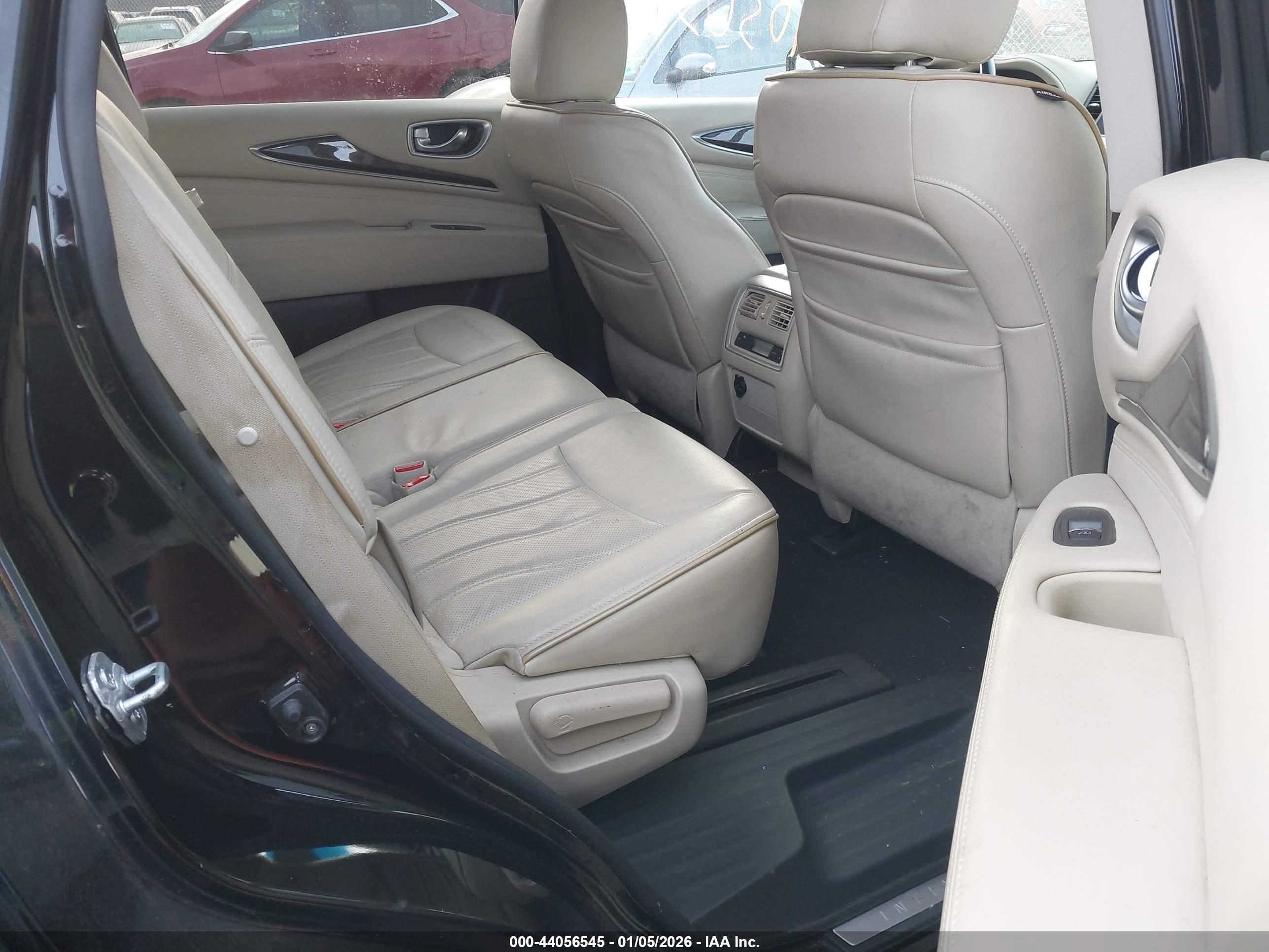 INFINITI QX60 image 8