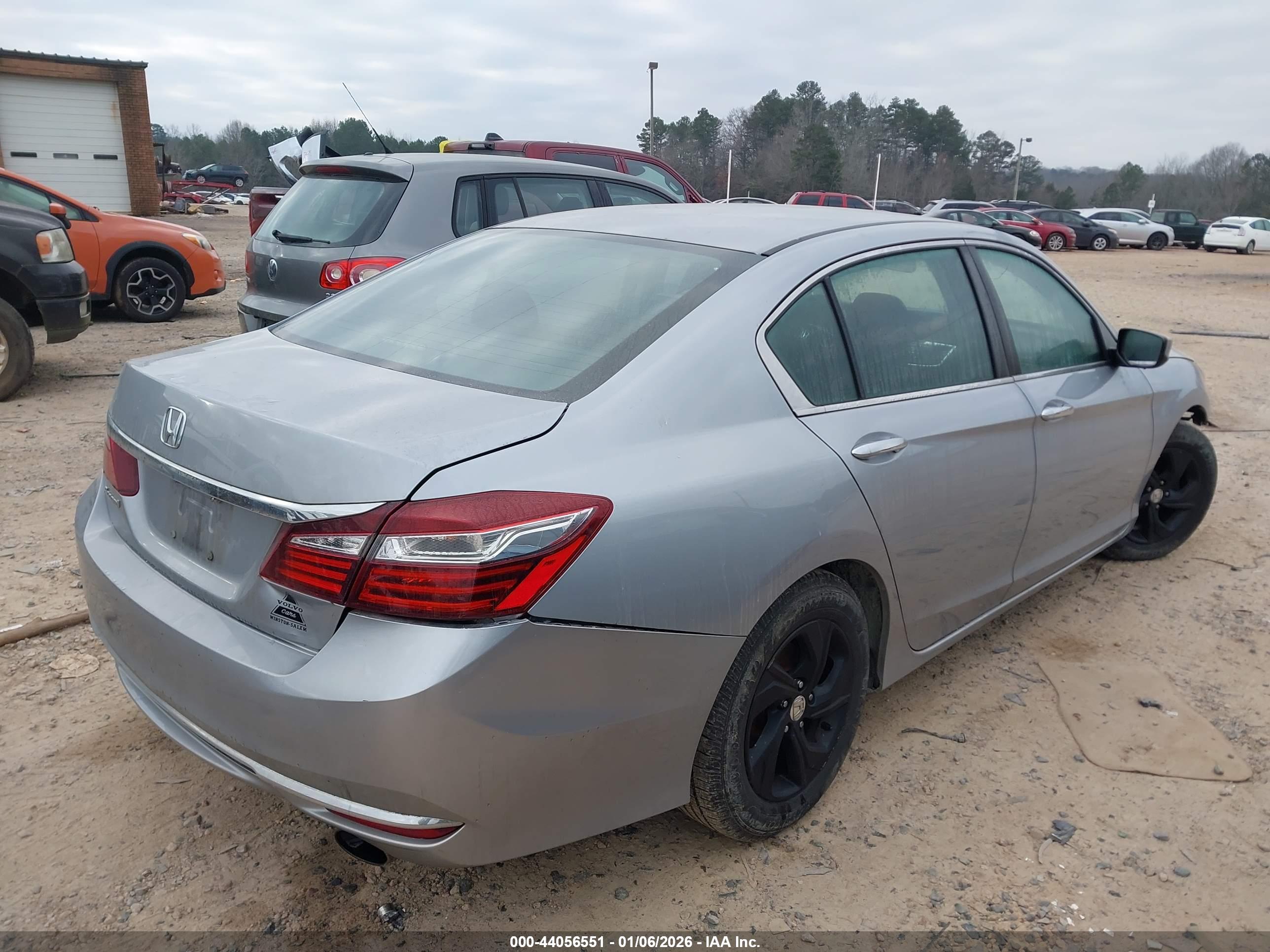 HONDA ACCORD image 4