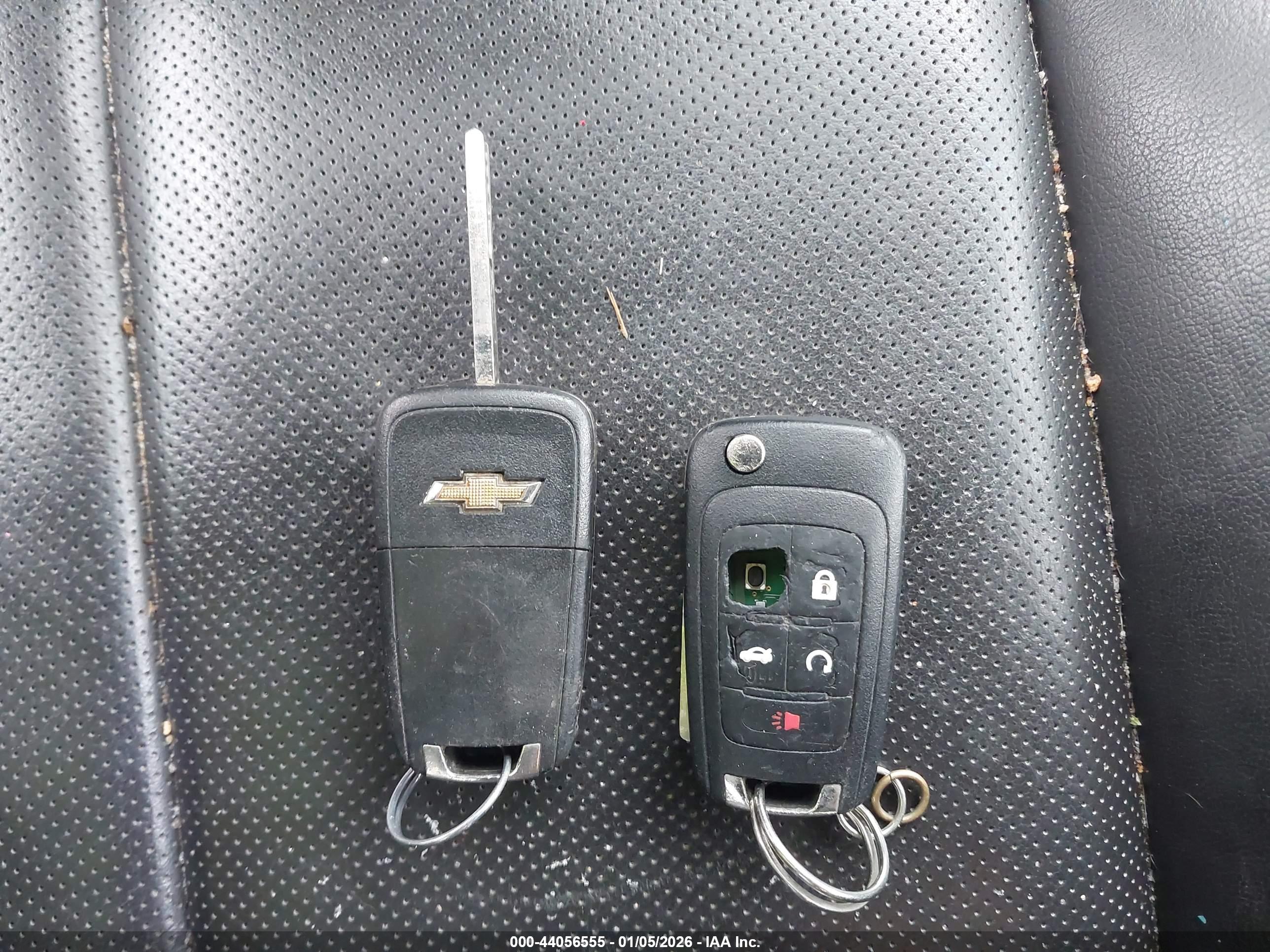 CHEVROLET EQUINOX image 11