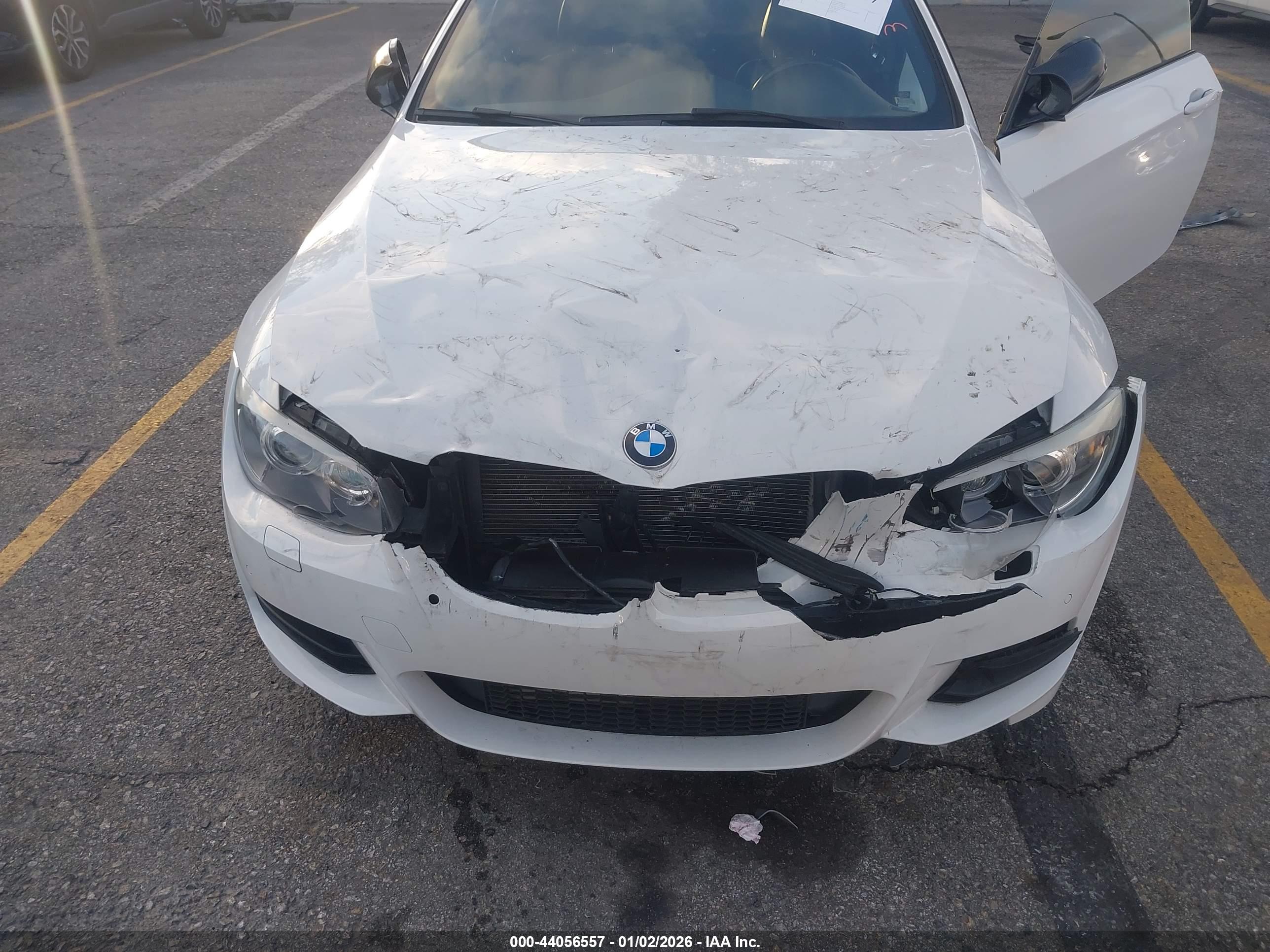 BMW 335IS image 6