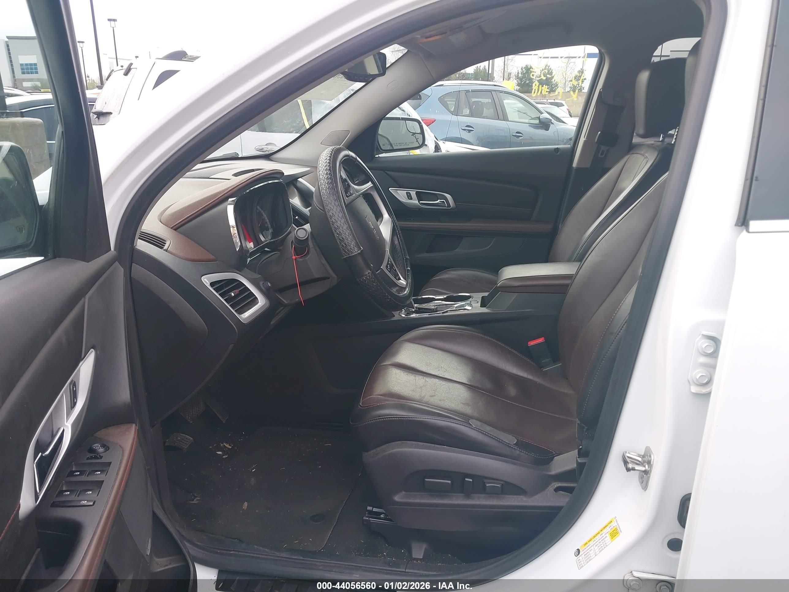 GMC TERRAIN image 5