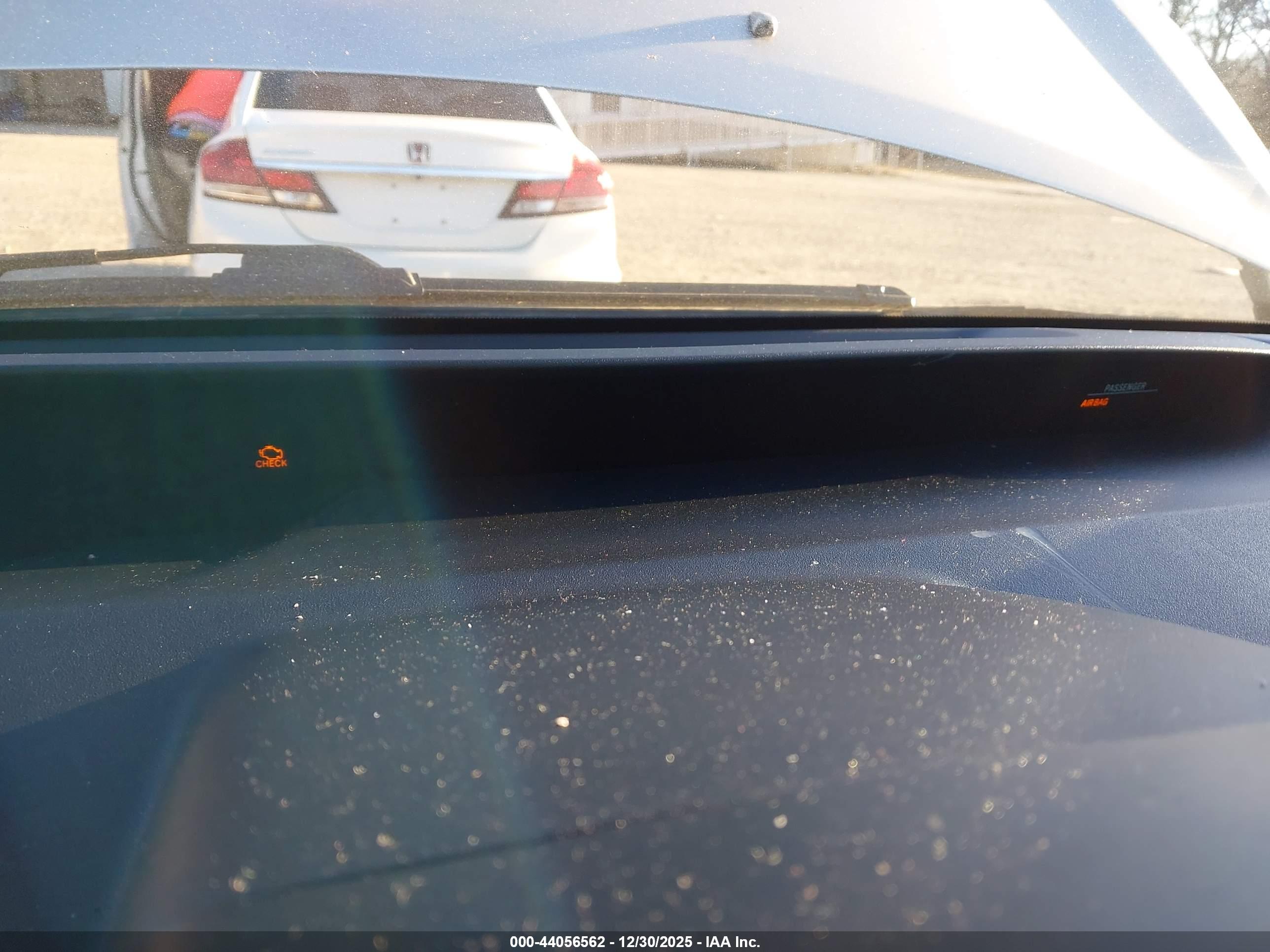 TOYOTA PRIUS image 7