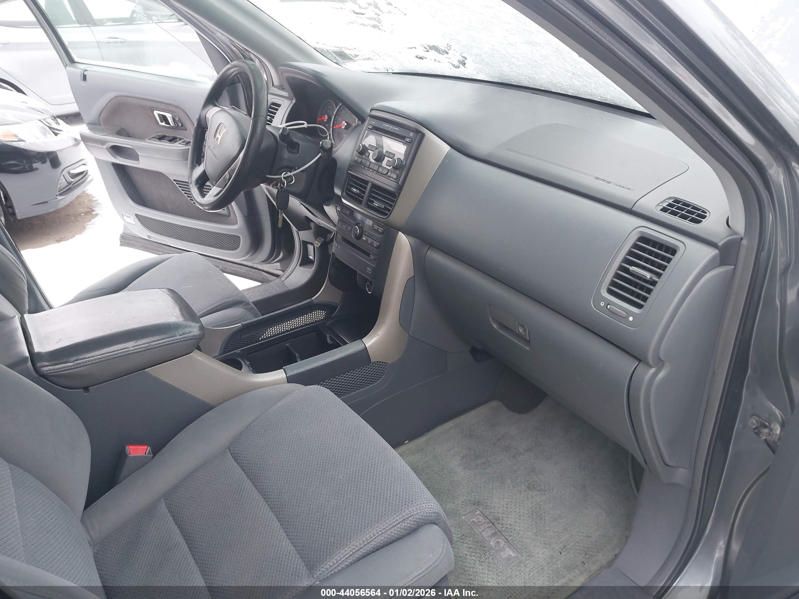 HONDA PILOT image 5