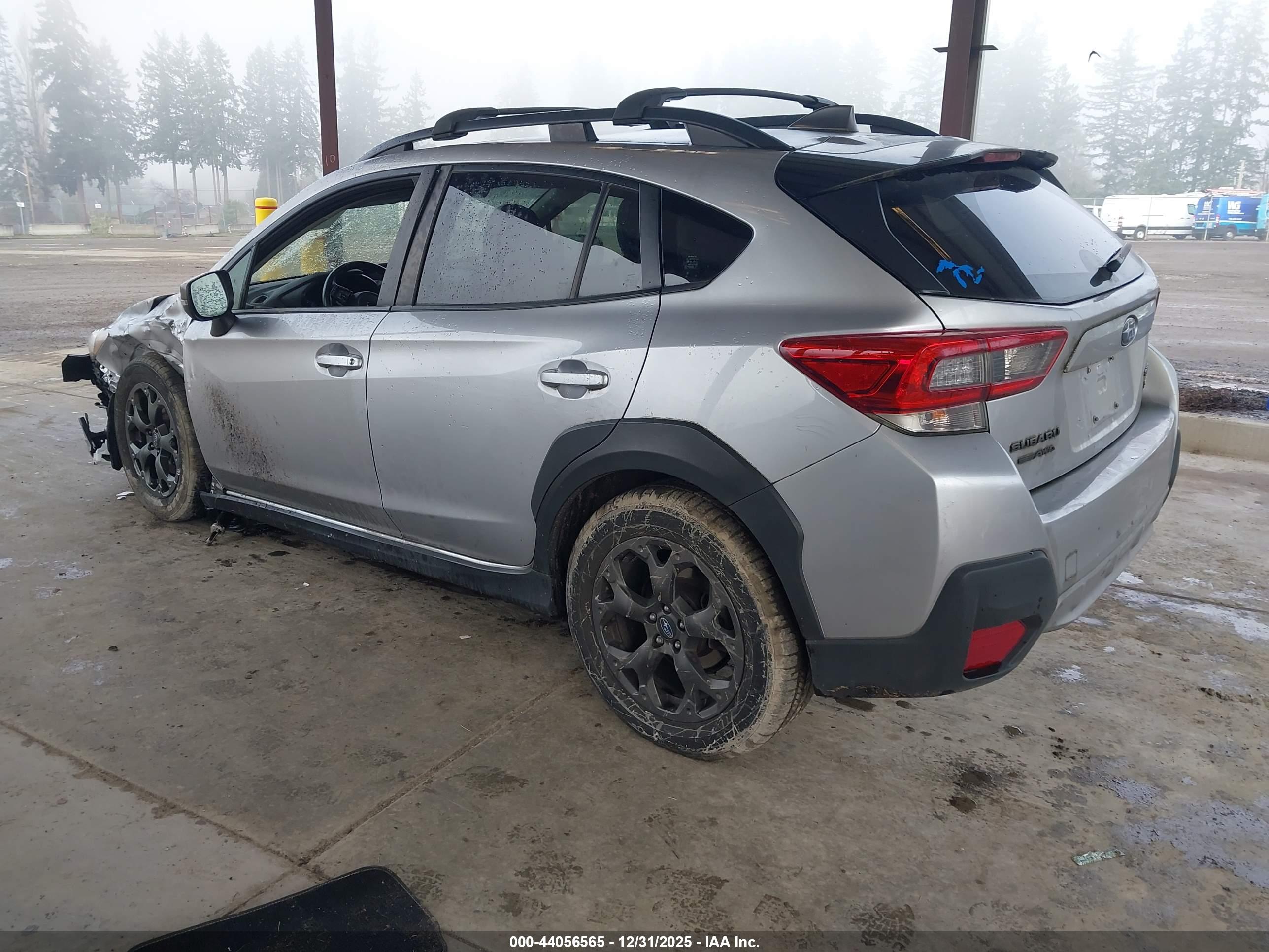 SUBARU CROSSTREK image 3