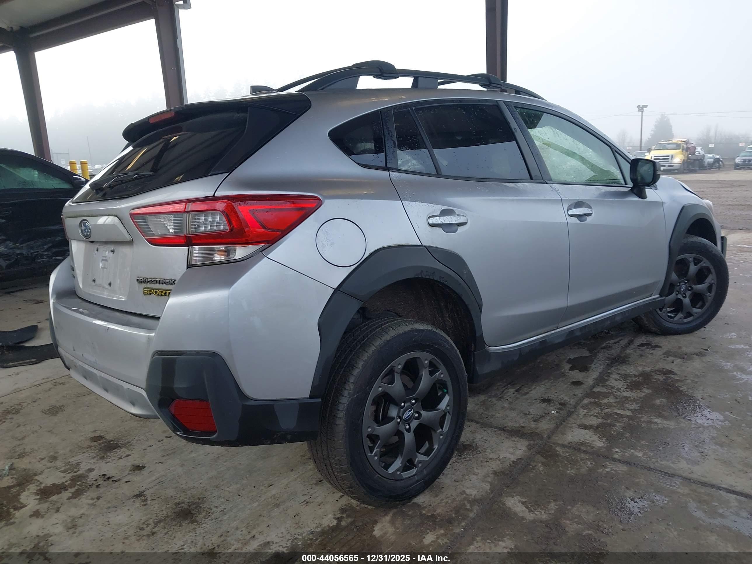SUBARU CROSSTREK image 4