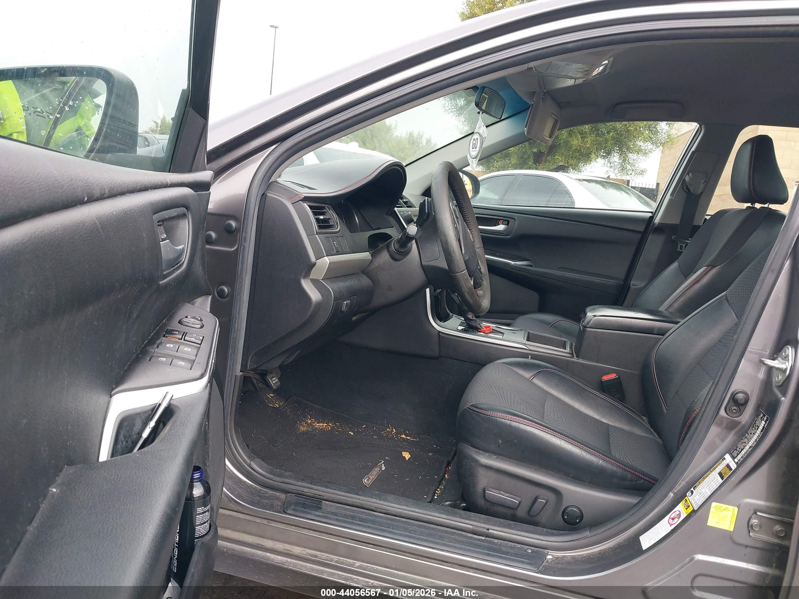 TOYOTA CAMRY image 5