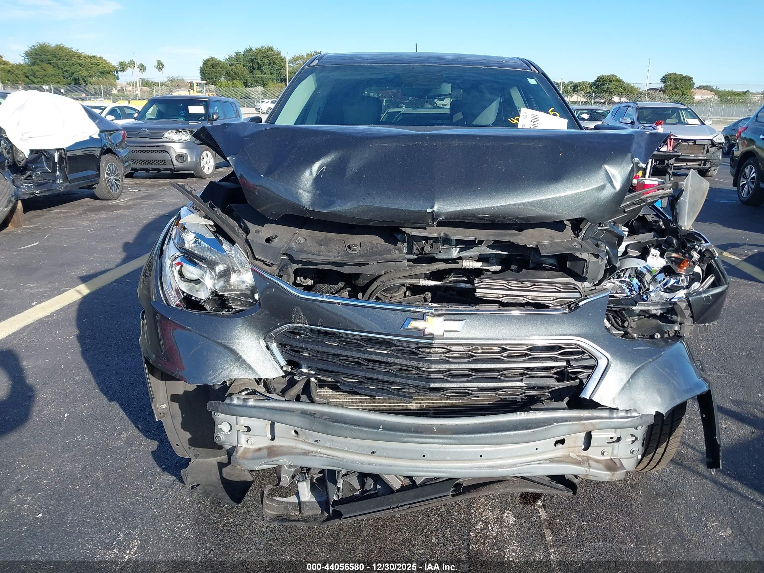 CHEVROLET EQUINOX image 6