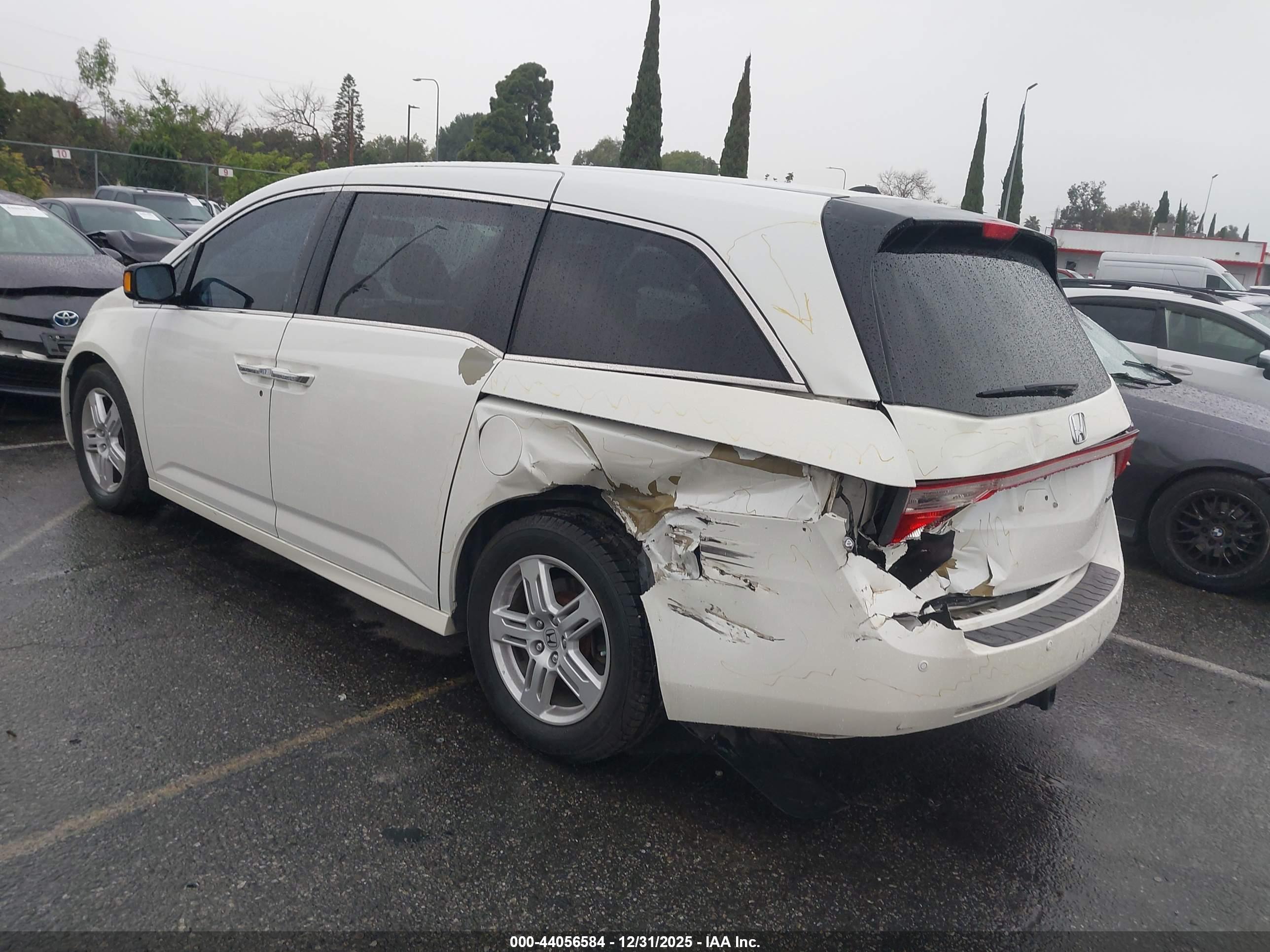 HONDA ODYSSEY image 3